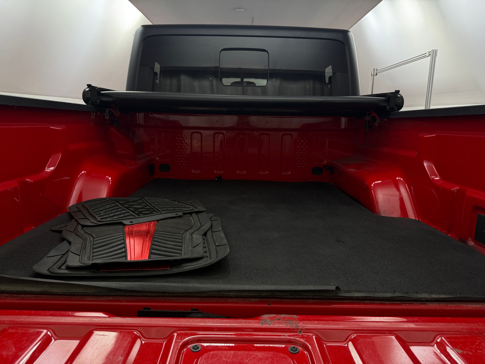 Thumbnail: 2021 Jeep Gladiator - 7