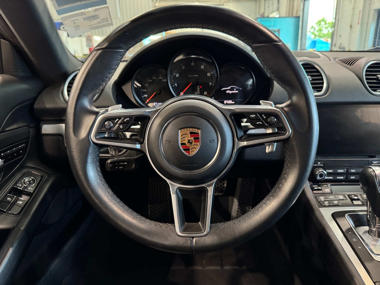 Thumbnail: 2019 Porsche 718 Cayman - 3