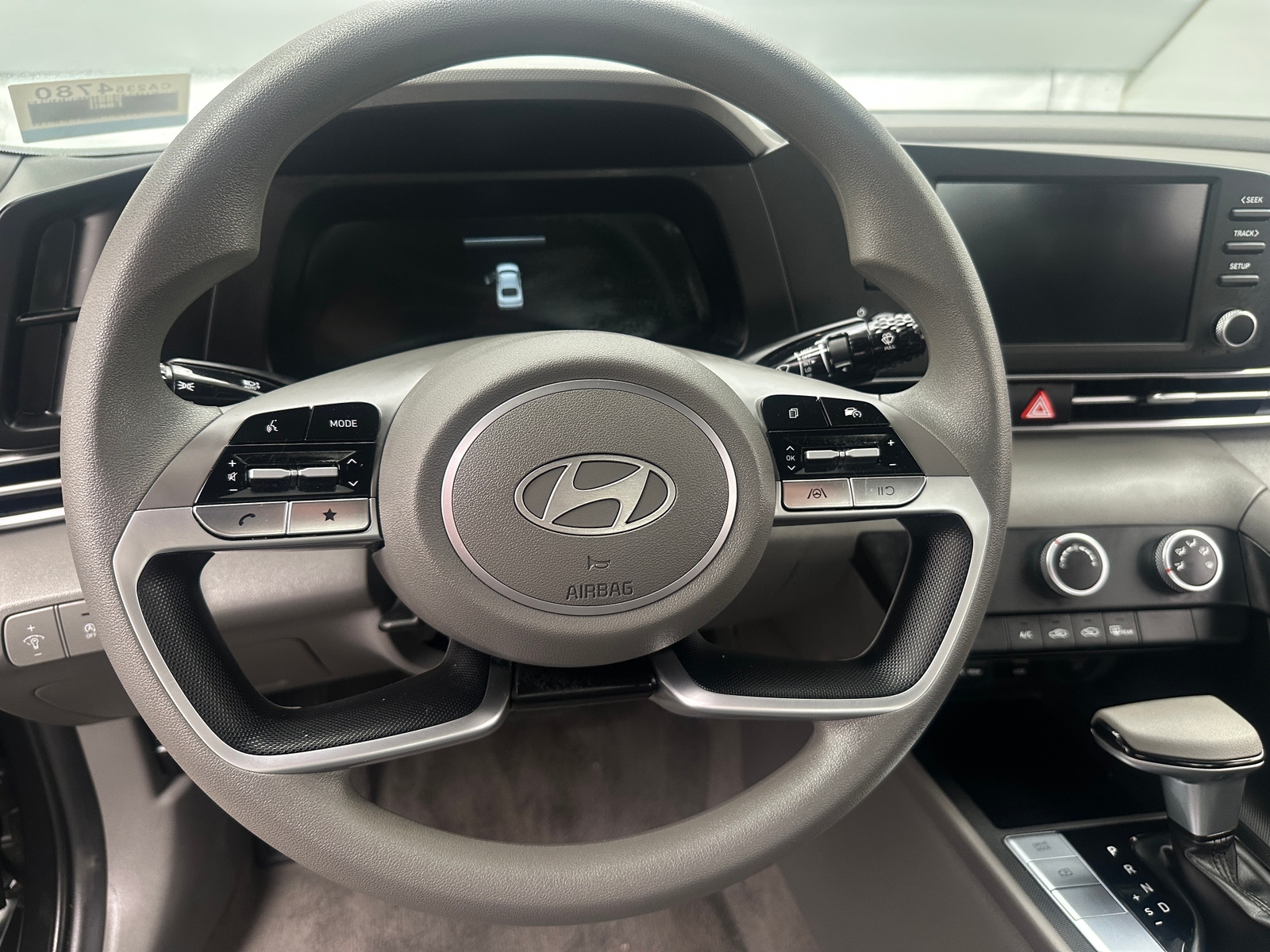 Thumbnail: 2024 Hyundai Elantra - 5