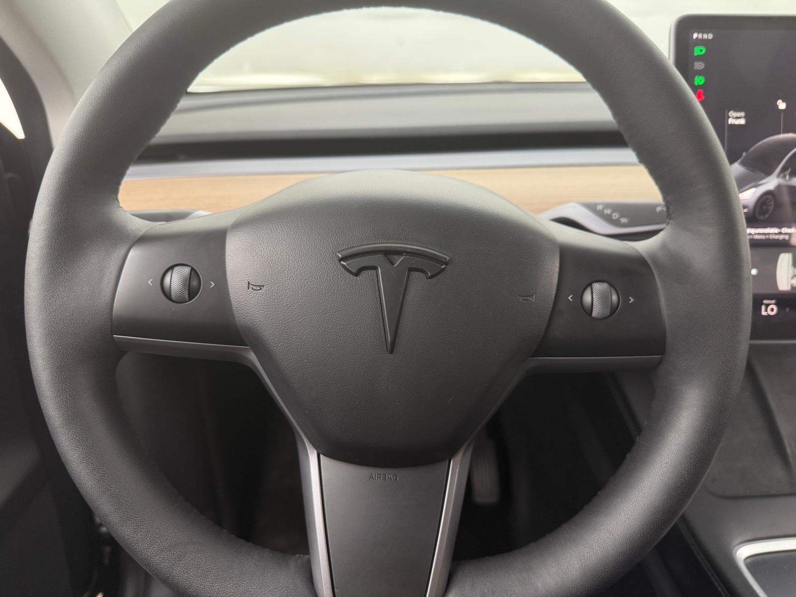 Thumbnail: 2022 Tesla Model Y - 3