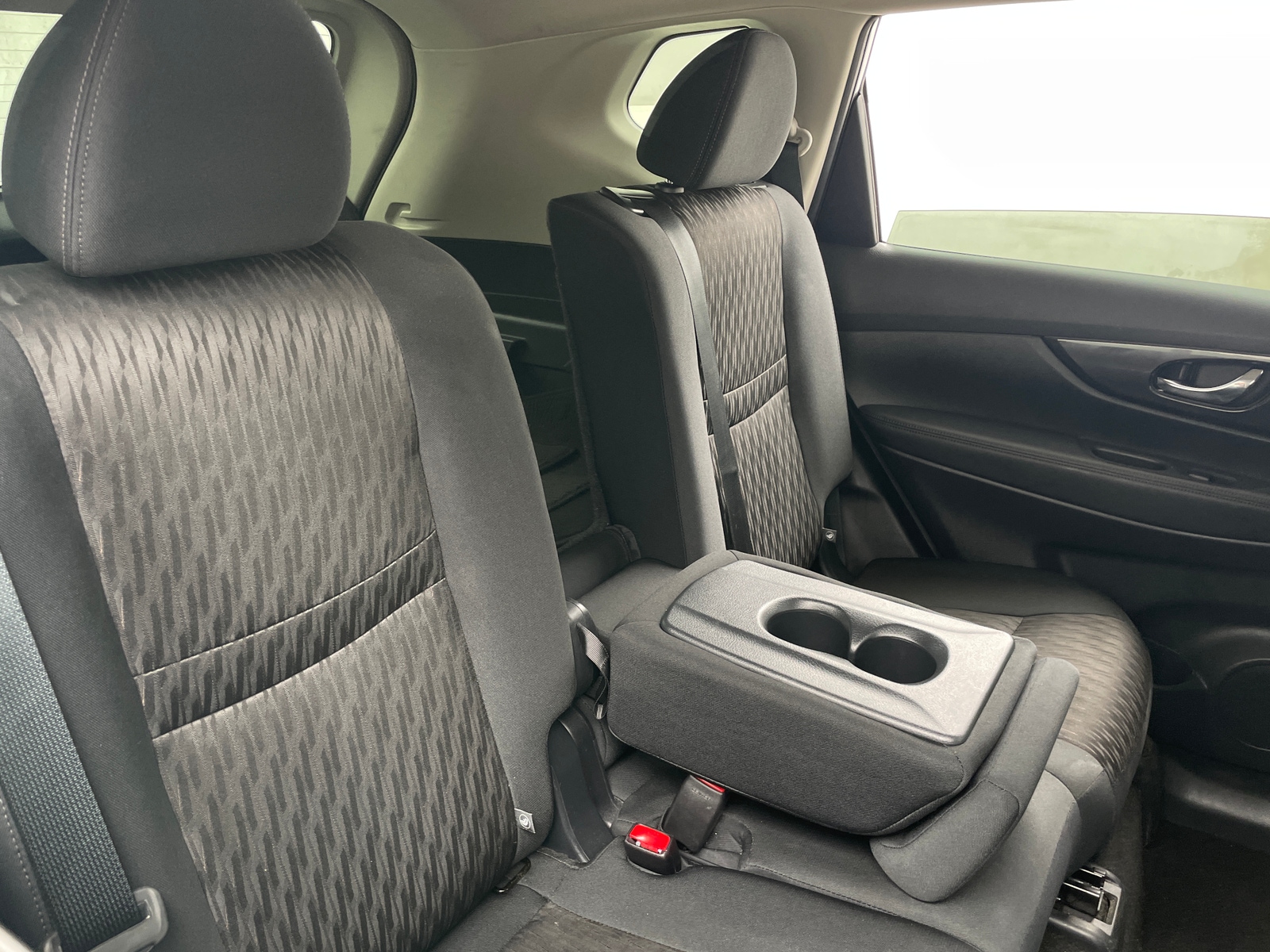 Thumbnail: 2019 Nissan Rogue - 6