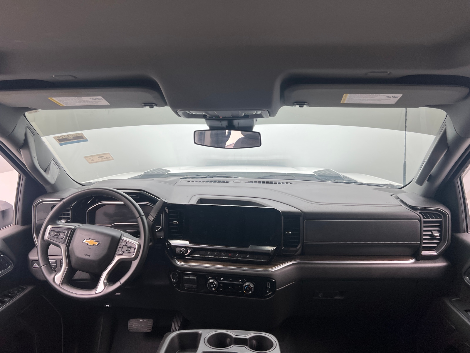 Thumbnail: 2024 Chevrolet Silverado 2500 - 3