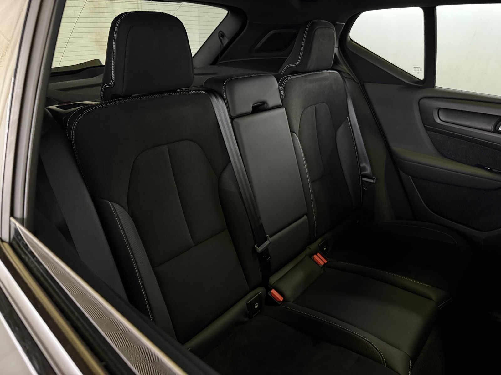 Thumbnail: 2019 Volvo XC40 - 5