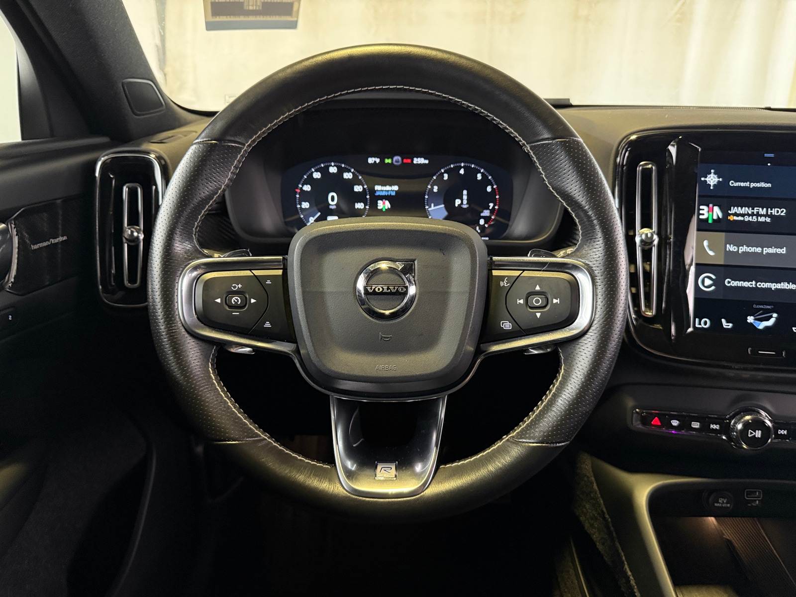 Thumbnail: 2019 Volvo XC40 - 4