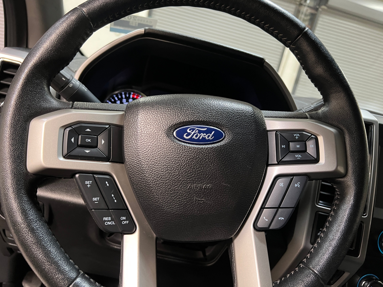 Thumbnail: 2019 Ford Econoline - 4
