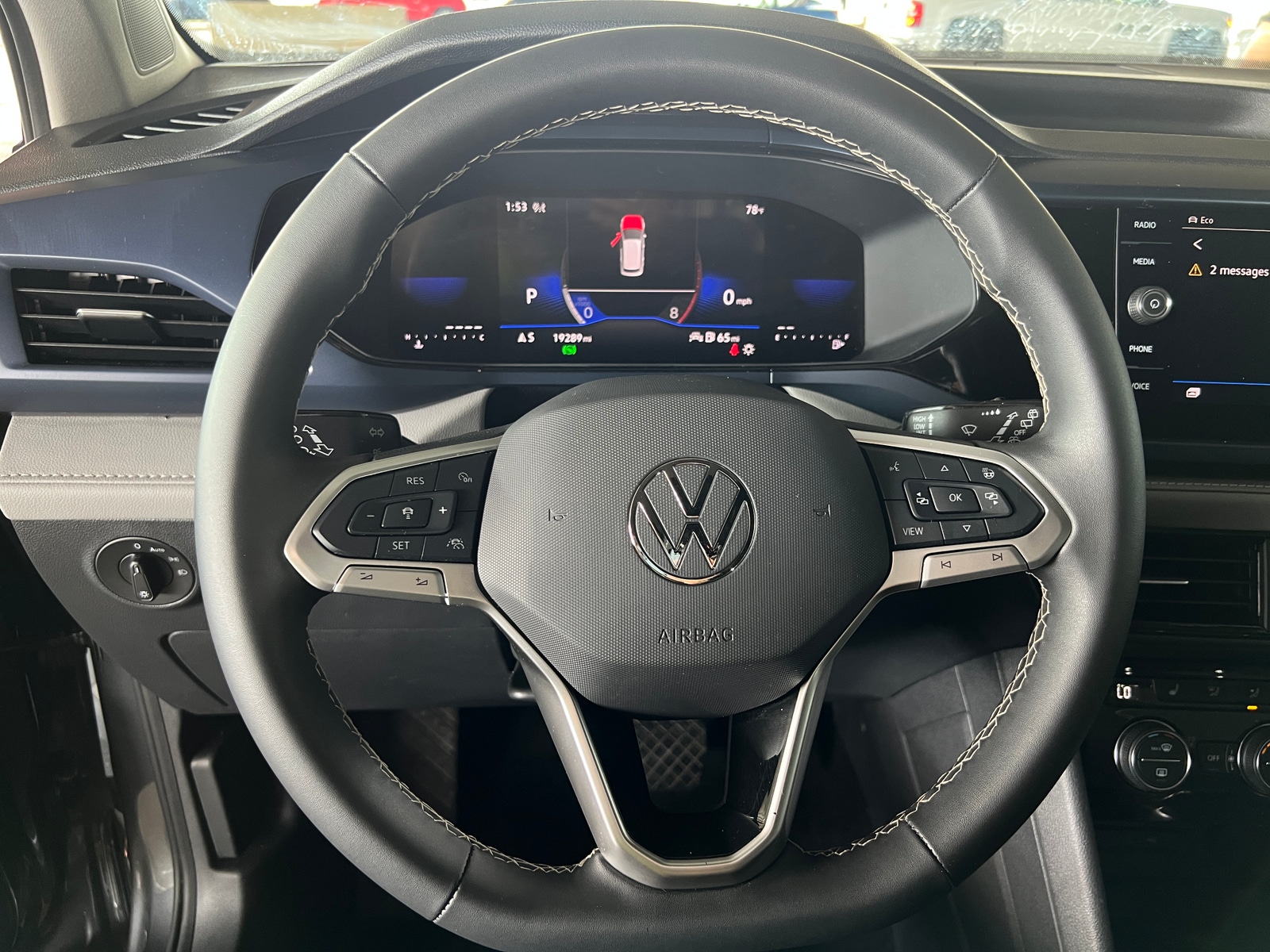 Thumbnail: 2024 Volkswagen Taos - 4