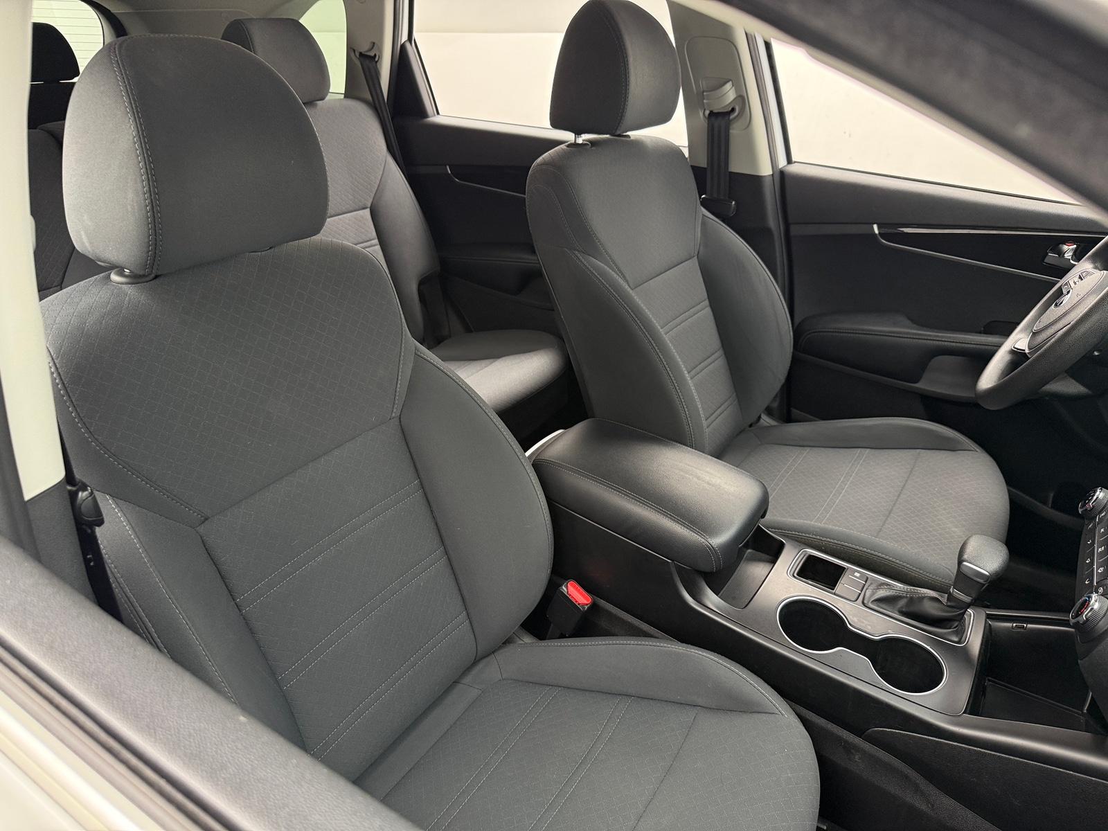 Thumbnail: 2020 Kia Sorento - 2