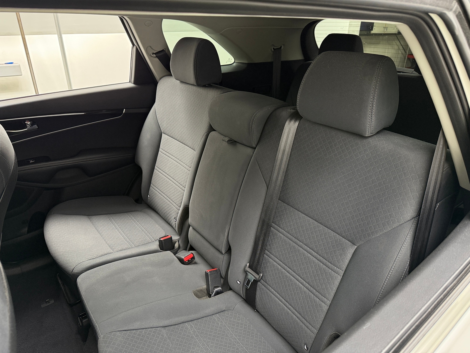 Thumbnail: 2020 Kia Sorento - 6