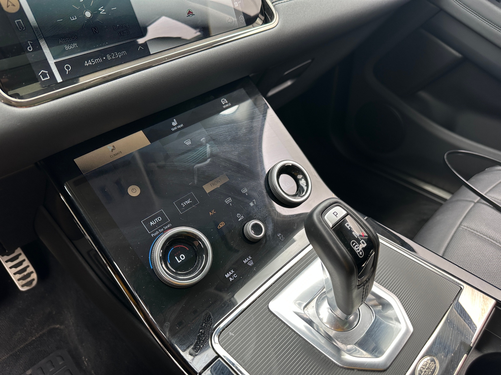Thumbnail: 2022 Land Rover Range Rover Evoque - 3