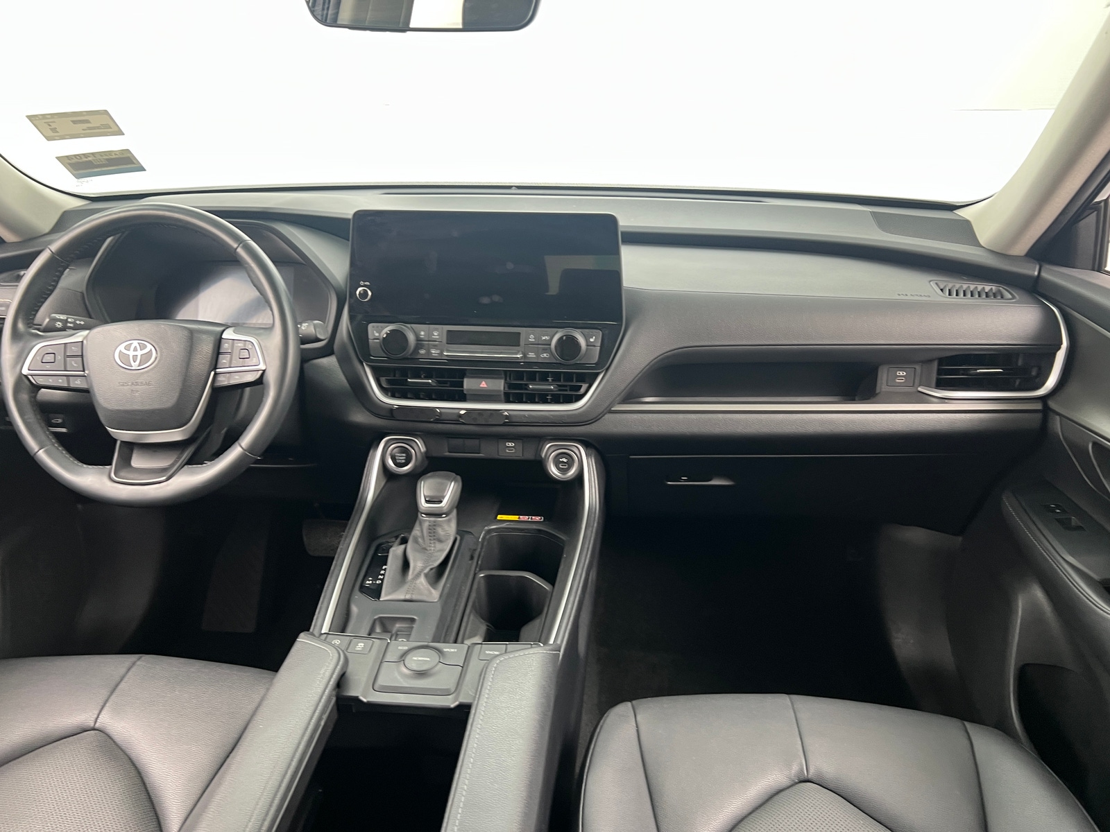 Thumbnail: 2024 Toyota Grand Highlander - 2