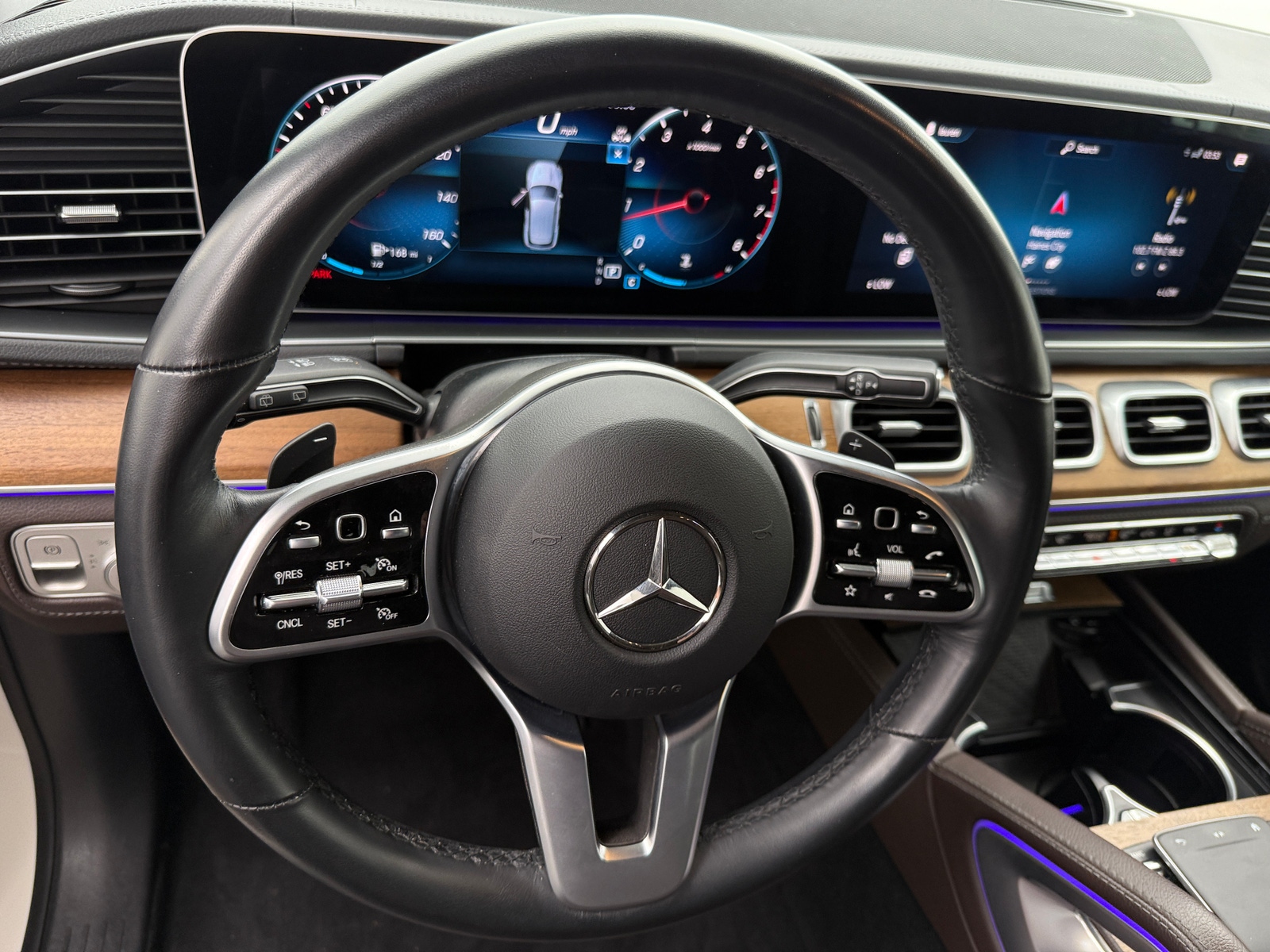Thumbnail: 2023 Mercedes-Benz GLE - 4