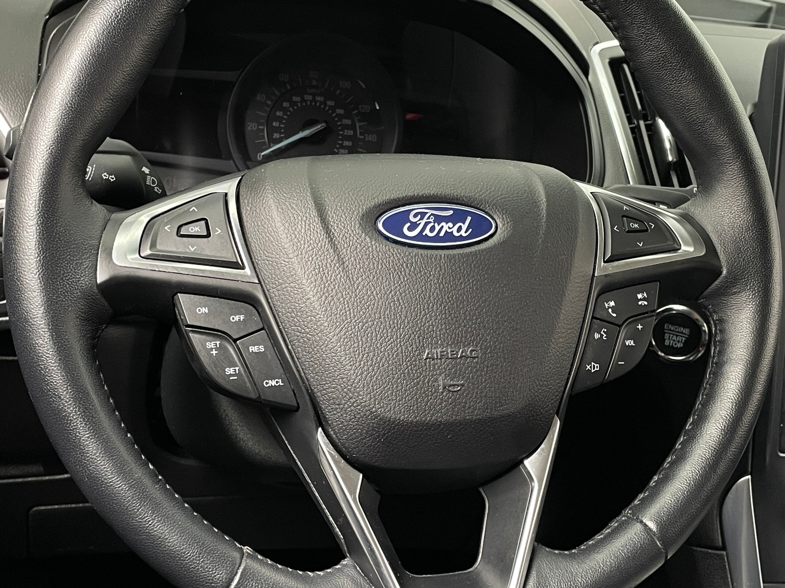 Thumbnail: 2023 Ford Edge - 4