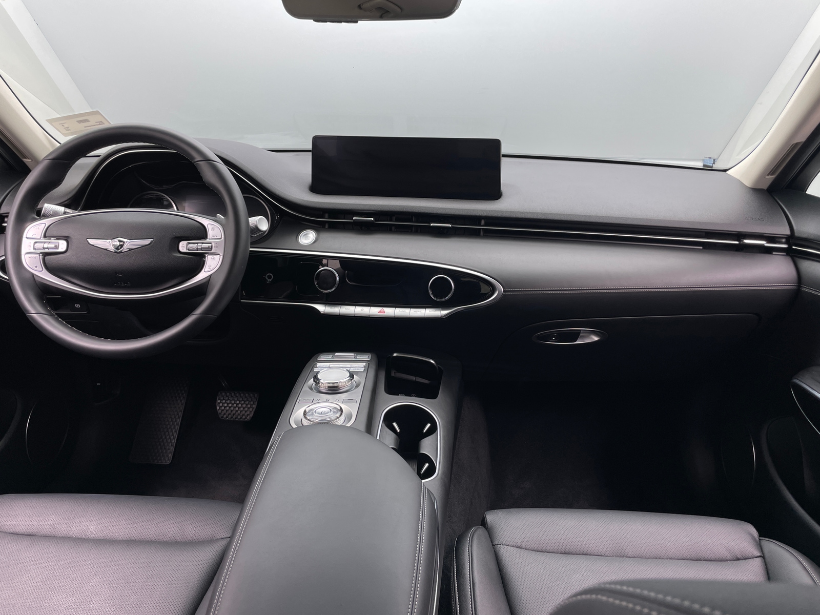 Thumbnail: 2025 Genesis GV70 - 2