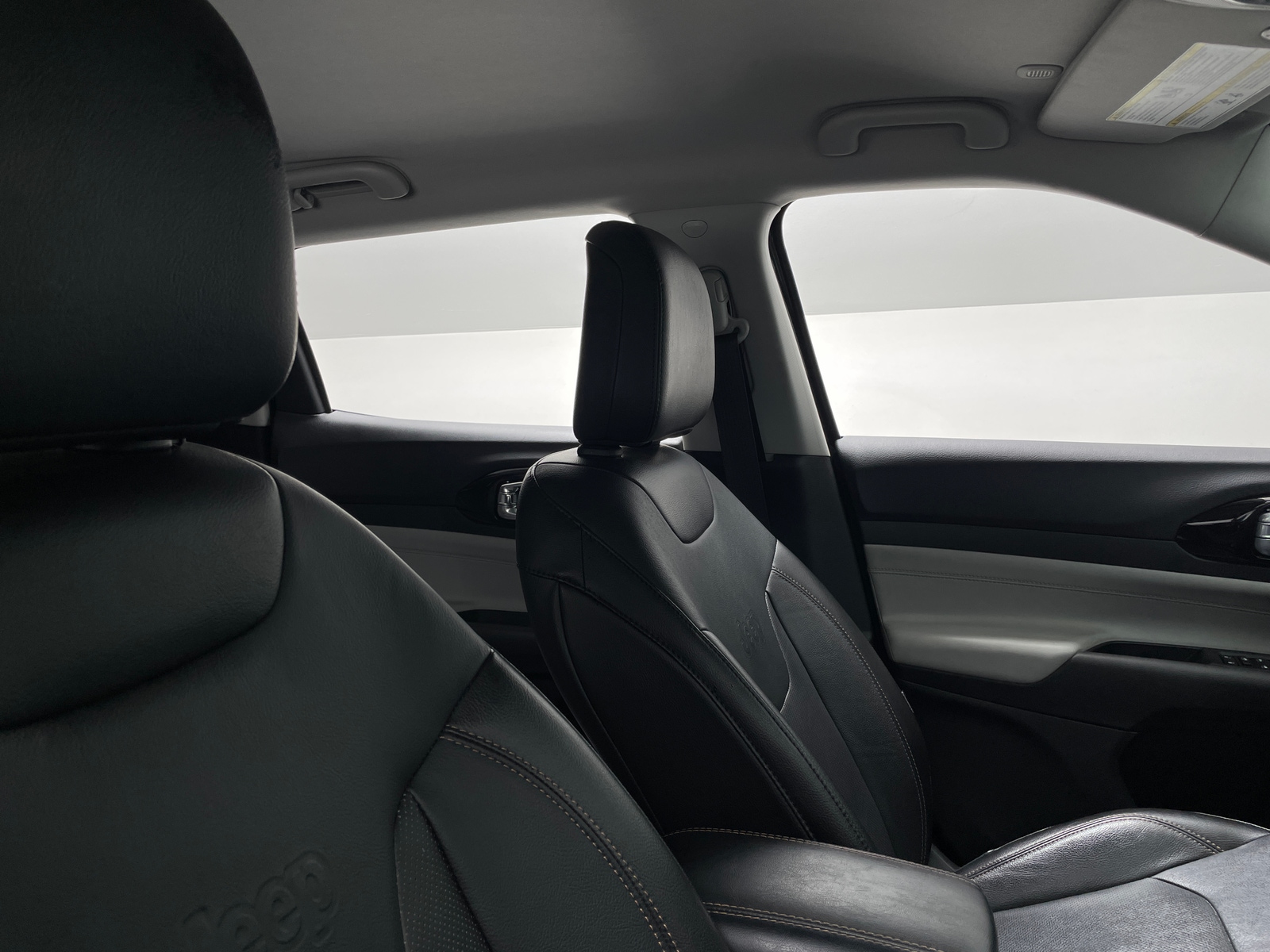 Thumbnail: 2022 Jeep Compass - 2