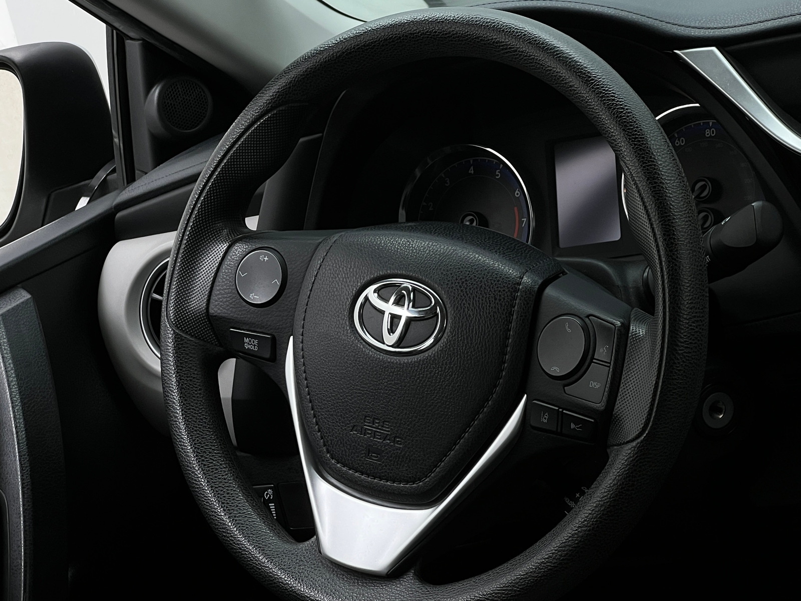 Thumbnail: 2017 Toyota Corolla - 5