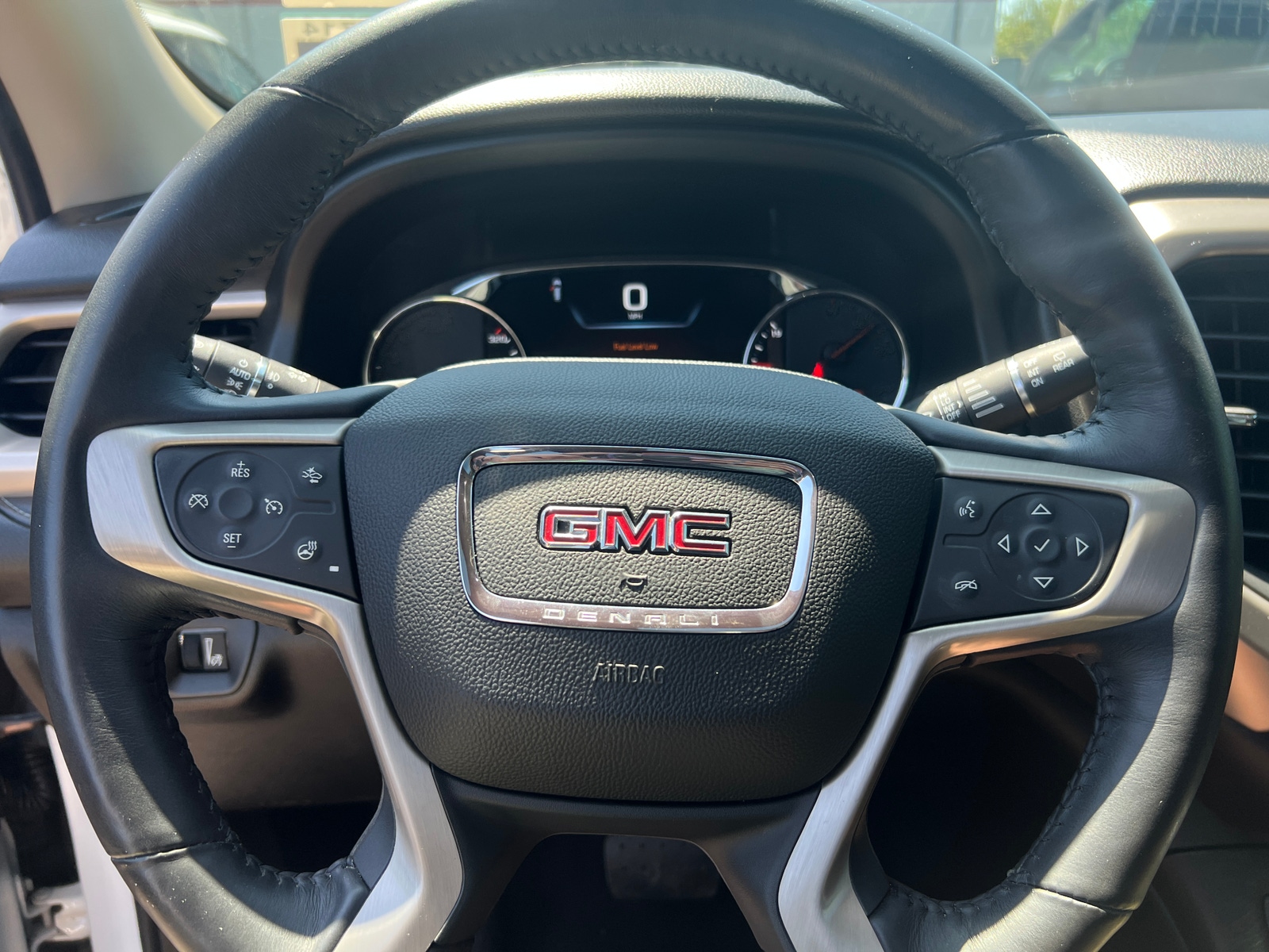 Thumbnail: 2018 GMC Acadia - 4