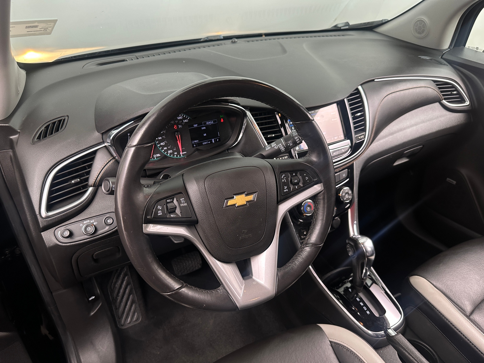 Thumbnail: 2019 Chevrolet Trax - 2