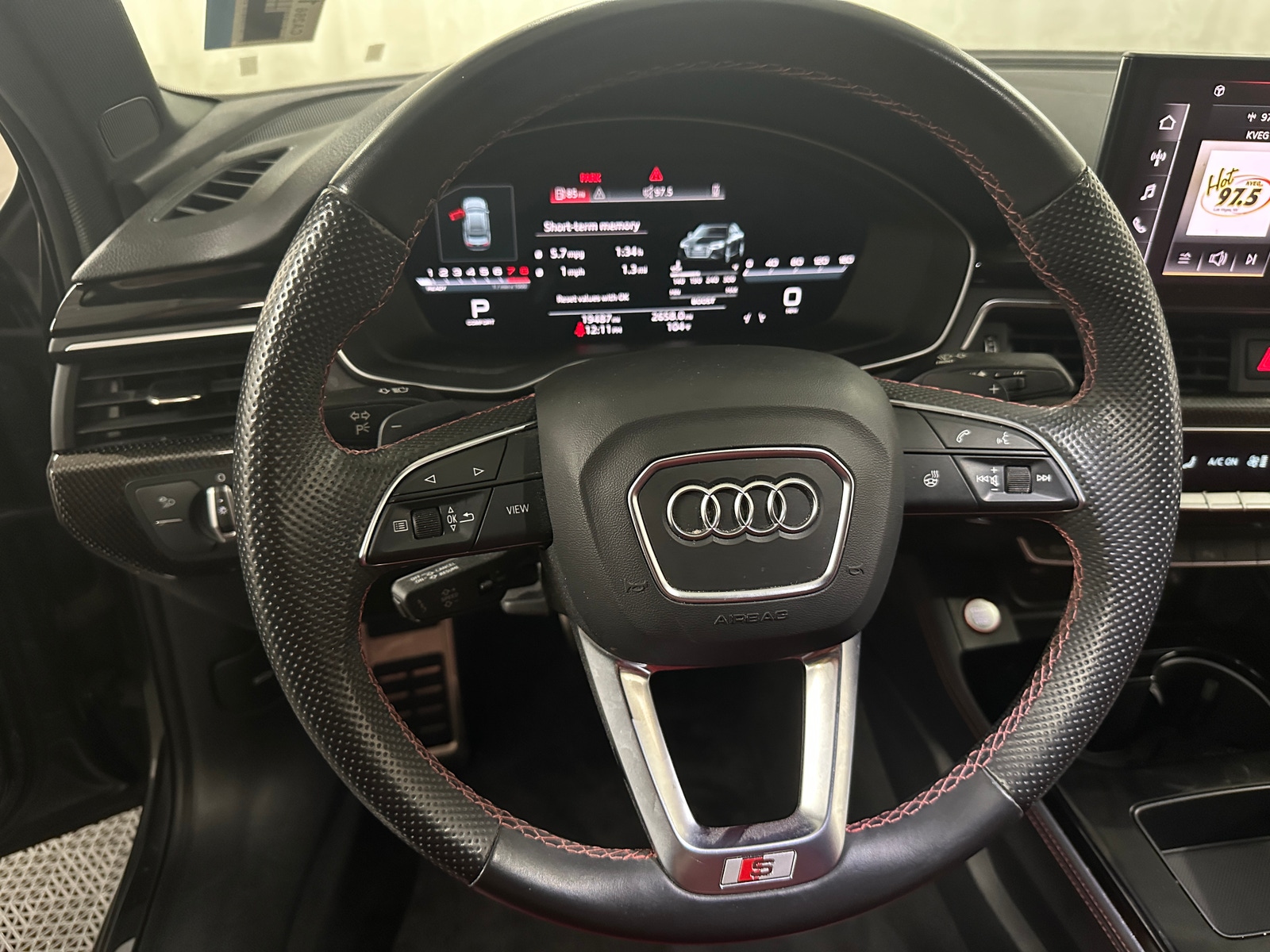 Thumbnail: 2021 Audi S4 - 4