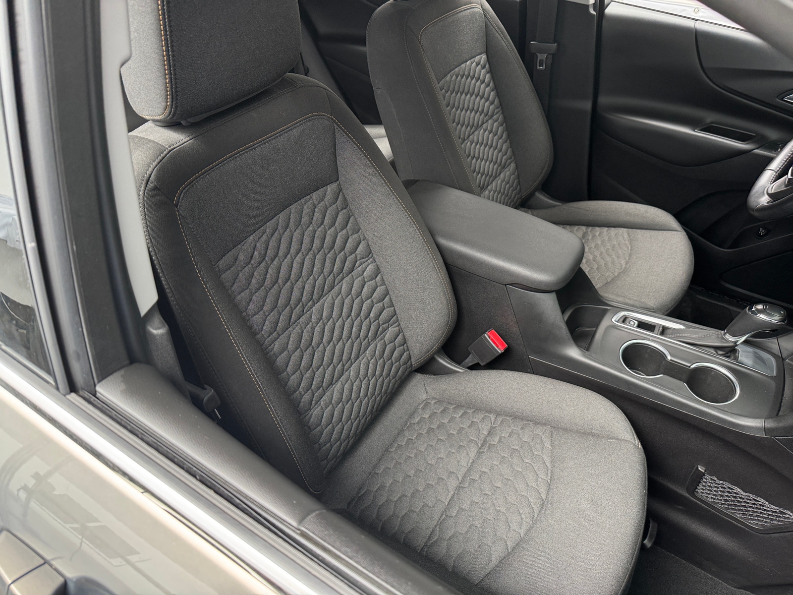 Thumbnail: 2018 Chevrolet Equinox - 2