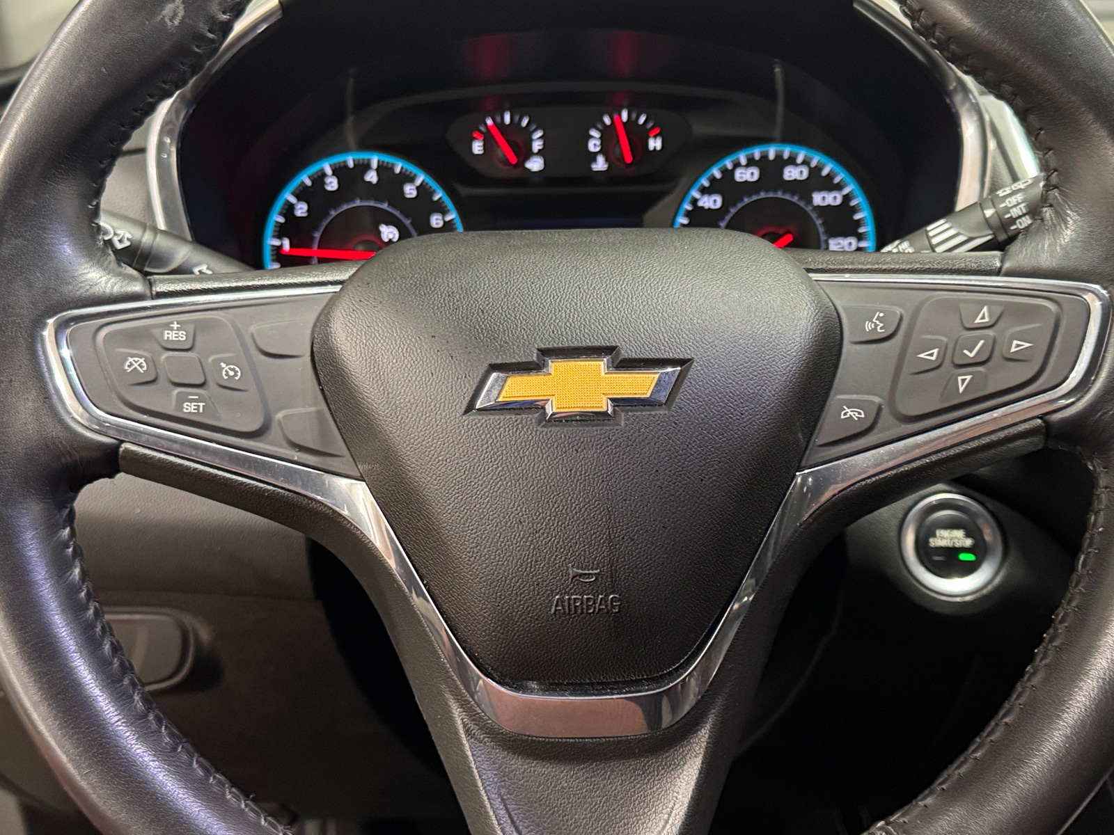 Thumbnail: 2018 Chevrolet Equinox - 5