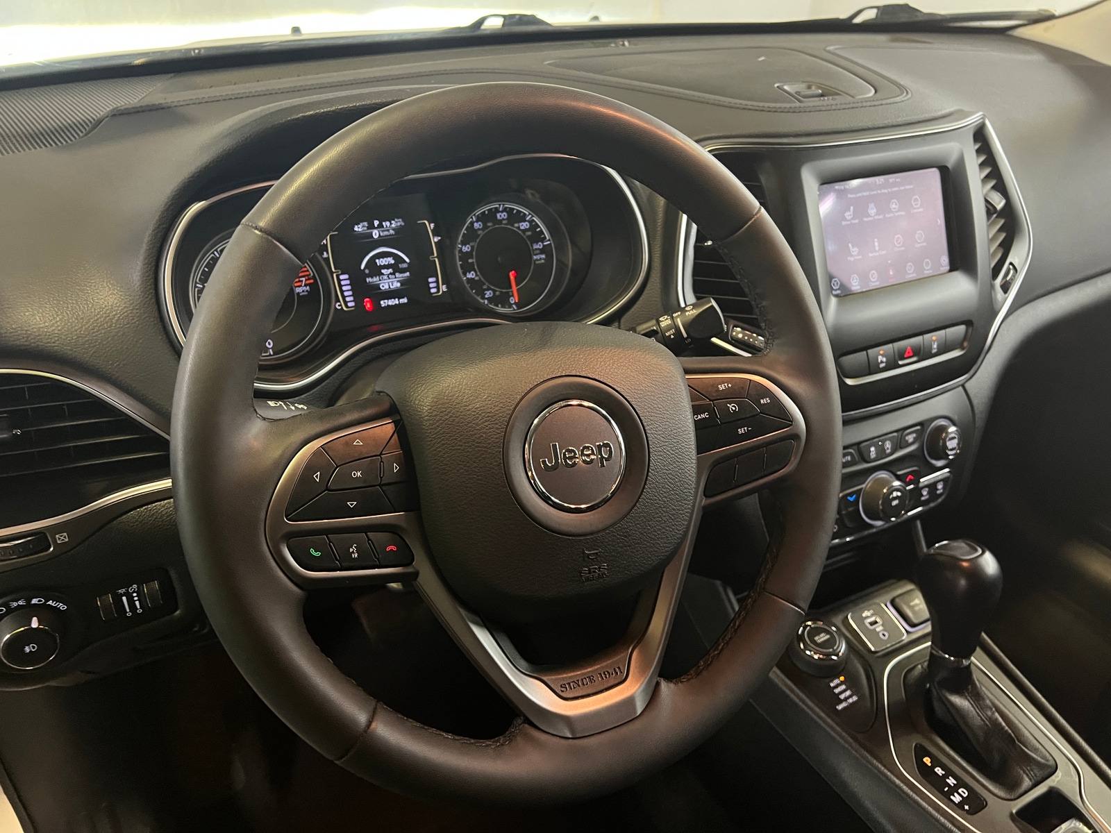 Thumbnail: 2021 Jeep Cherokee - 5