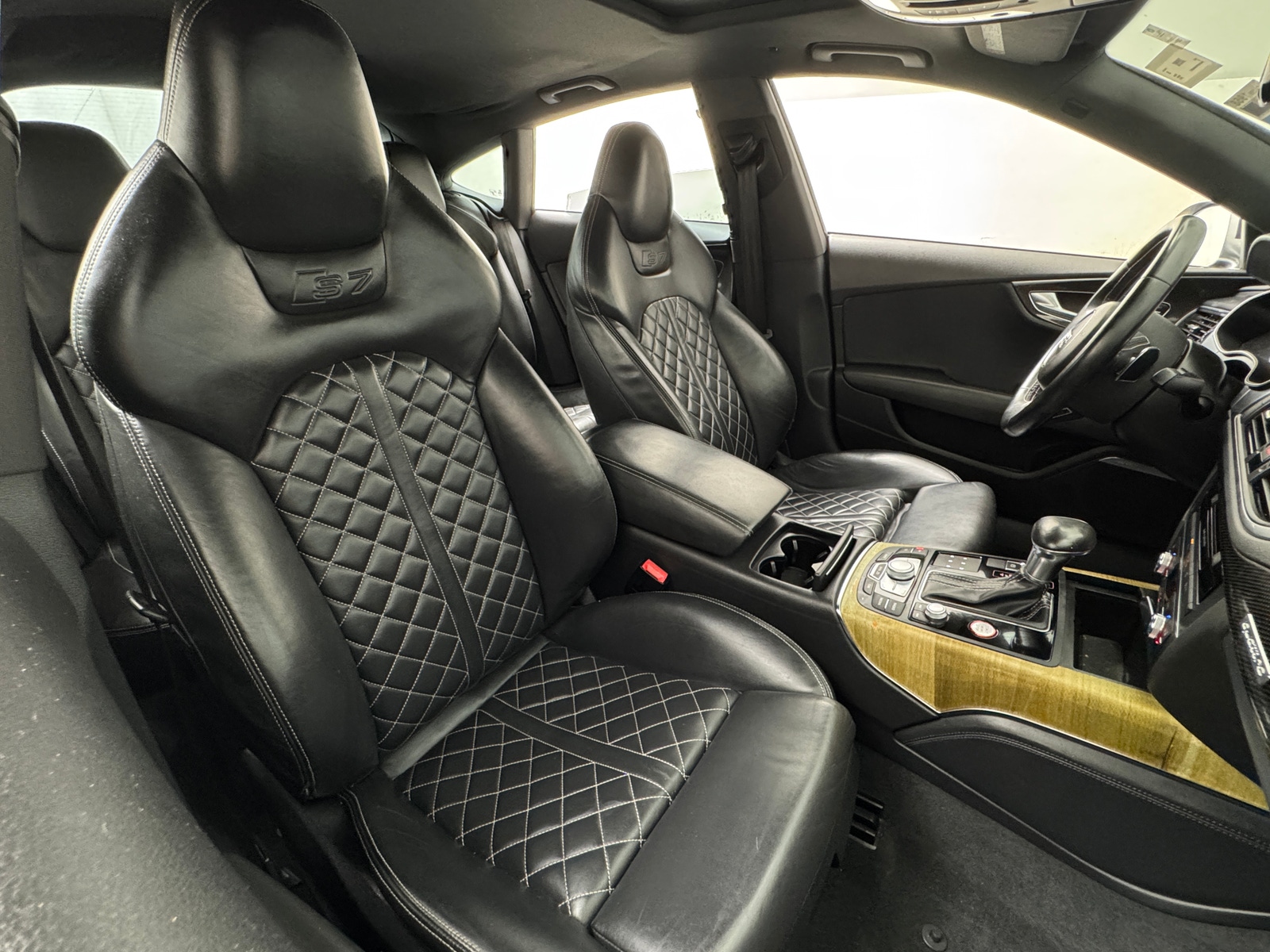 Thumbnail: 2013 Audi S7 - 2
