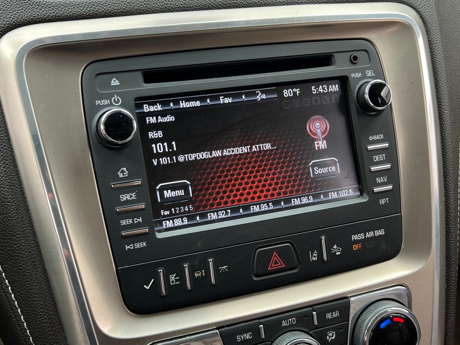 Thumbnail: 2015 GMC Acadia - 3