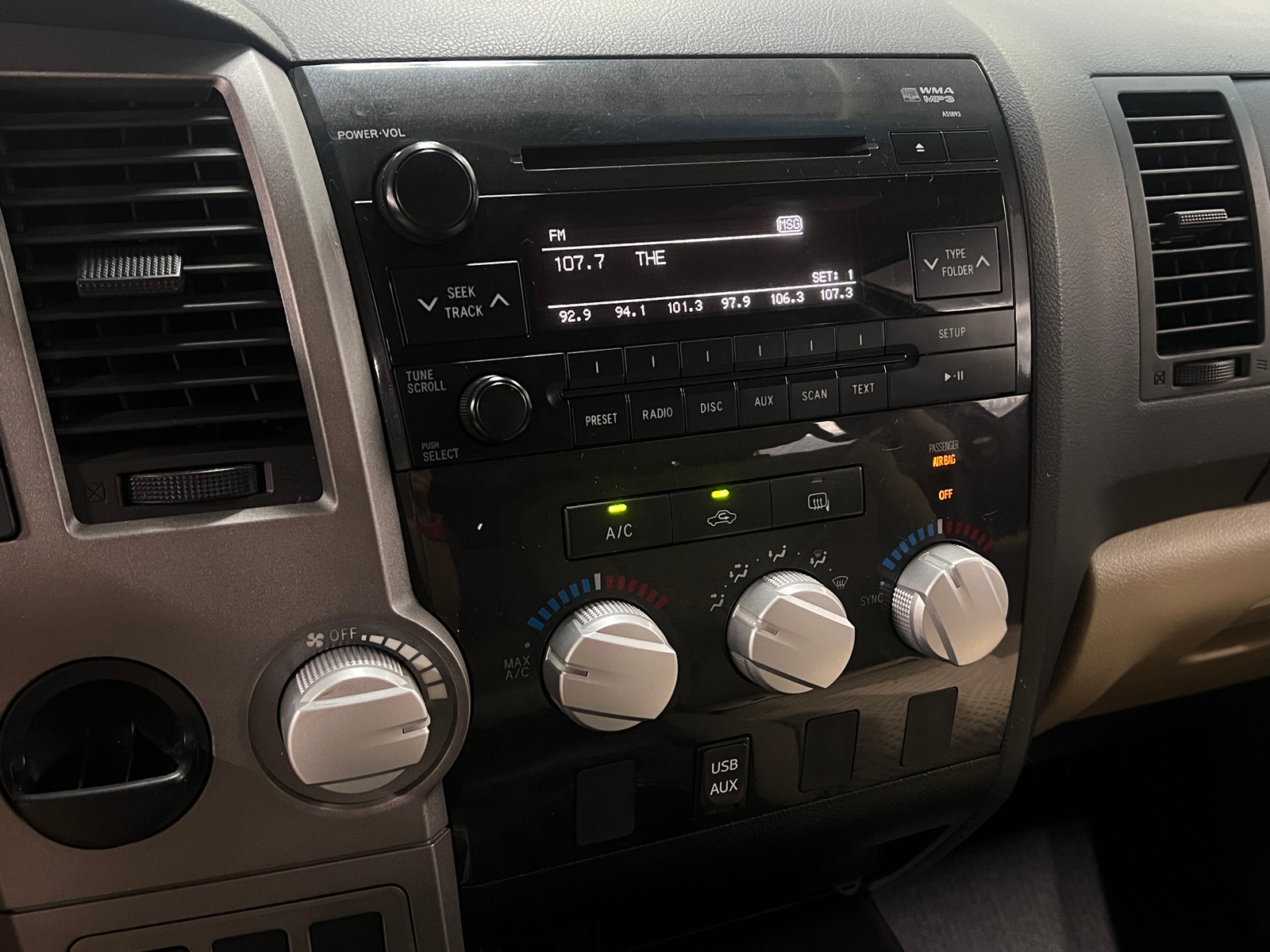 Thumbnail: 2013 Toyota Tundra - 4