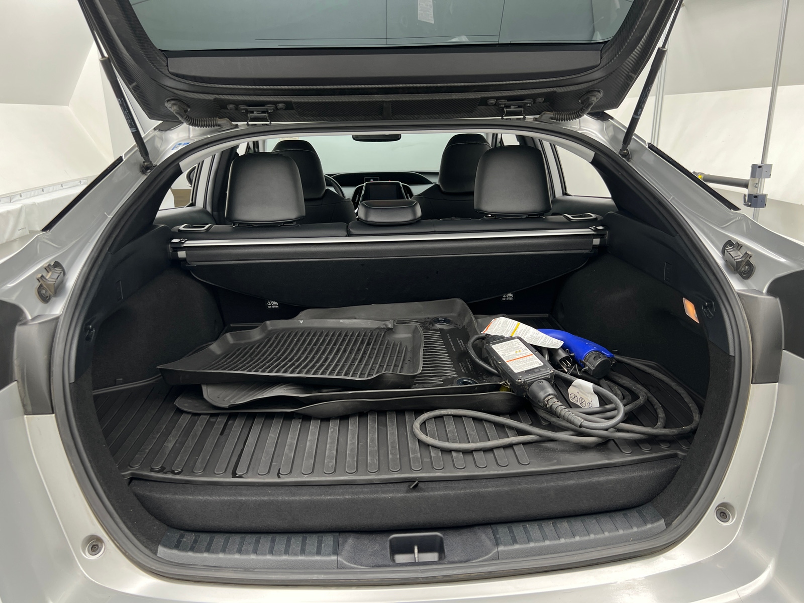 Thumbnail: 2021 Toyota Prius Prime - 6