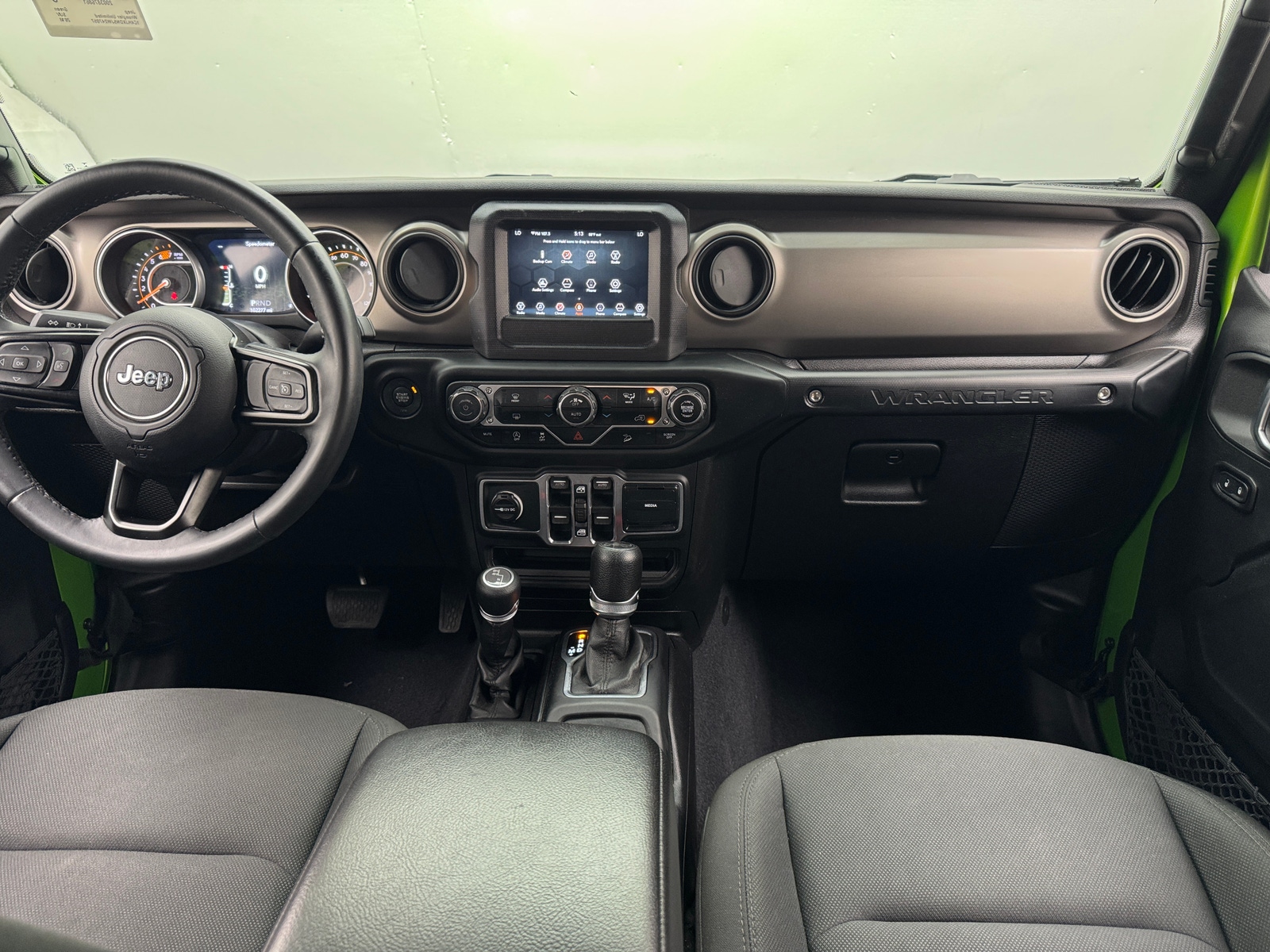 Thumbnail: 2018 Jeep Wrangler - 3