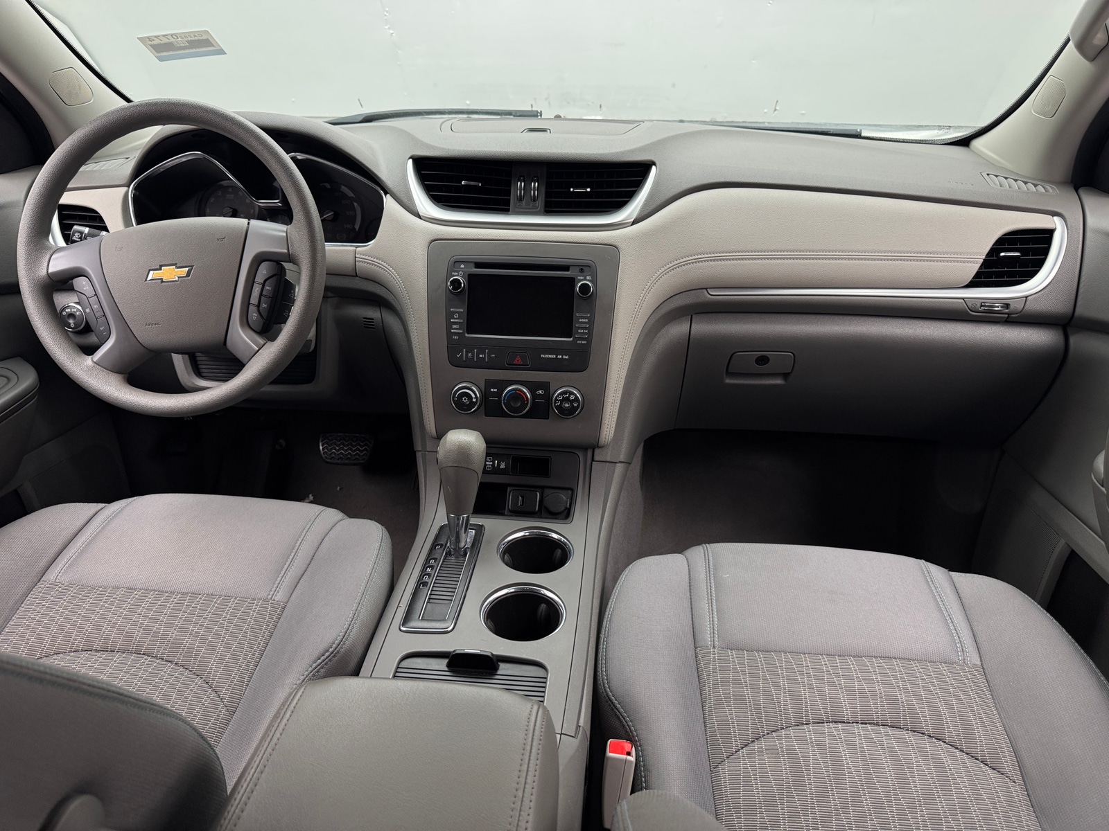 Thumbnail: 2017 Chevrolet Traverse - 3