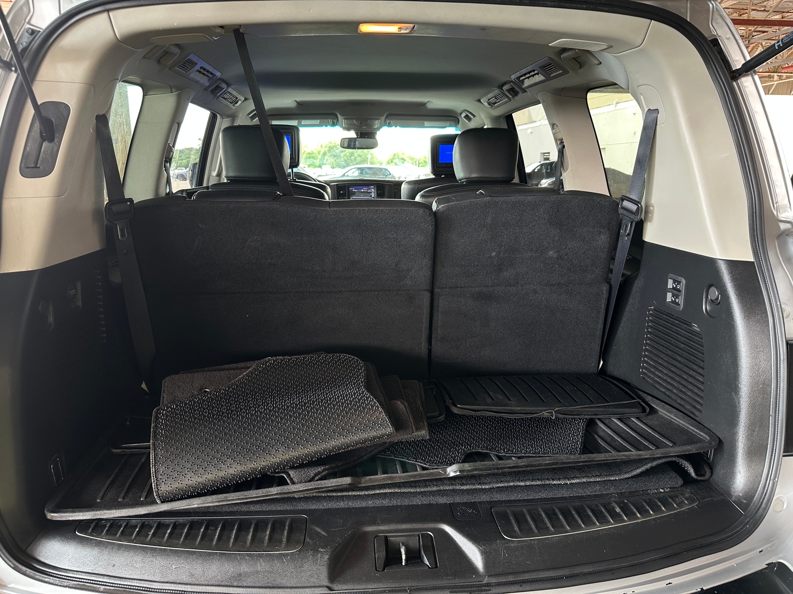 Thumbnail: 2017 Nissan Armada - 6