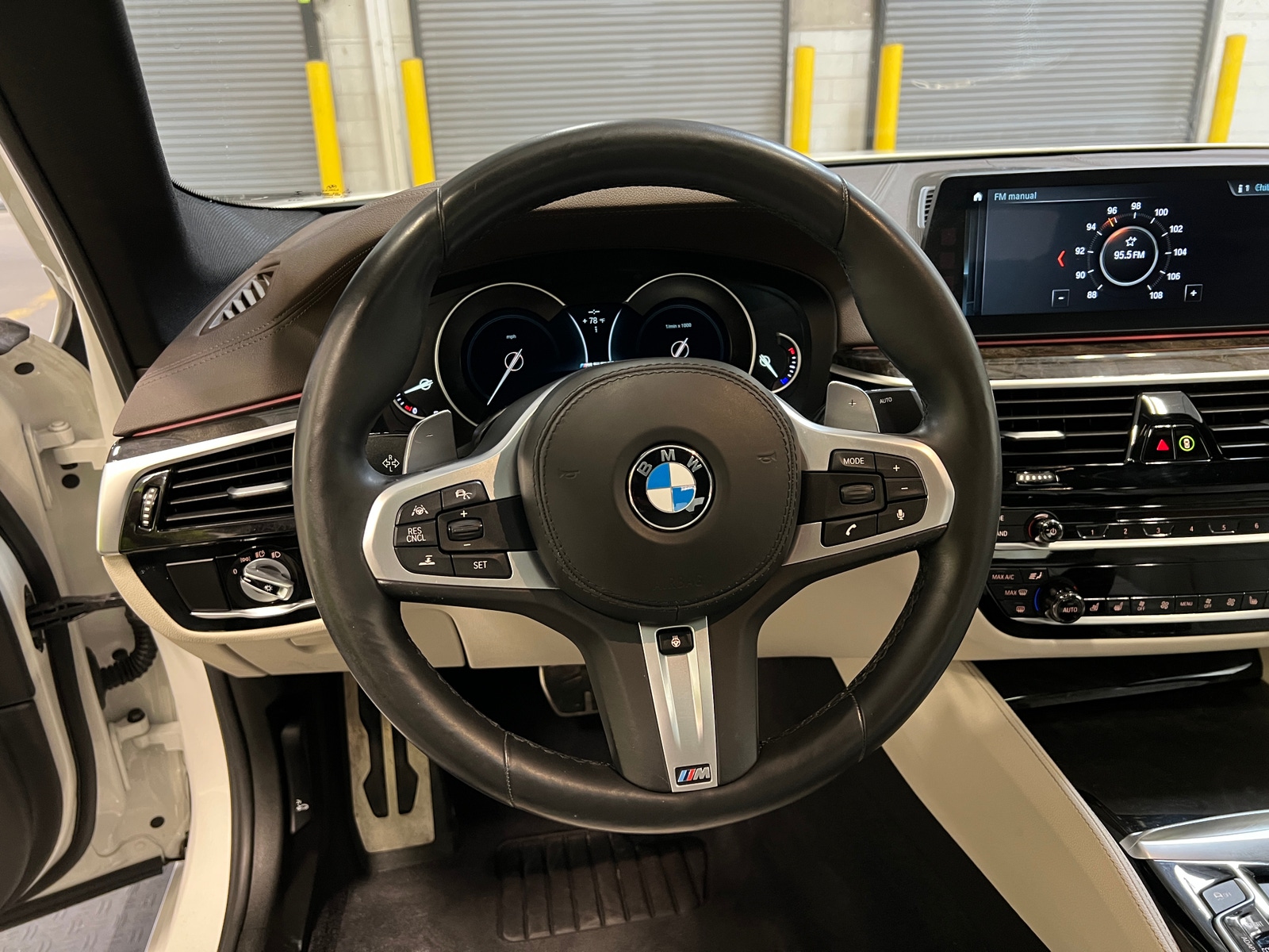 Thumbnail: 2018 BMW 5 Series - 4