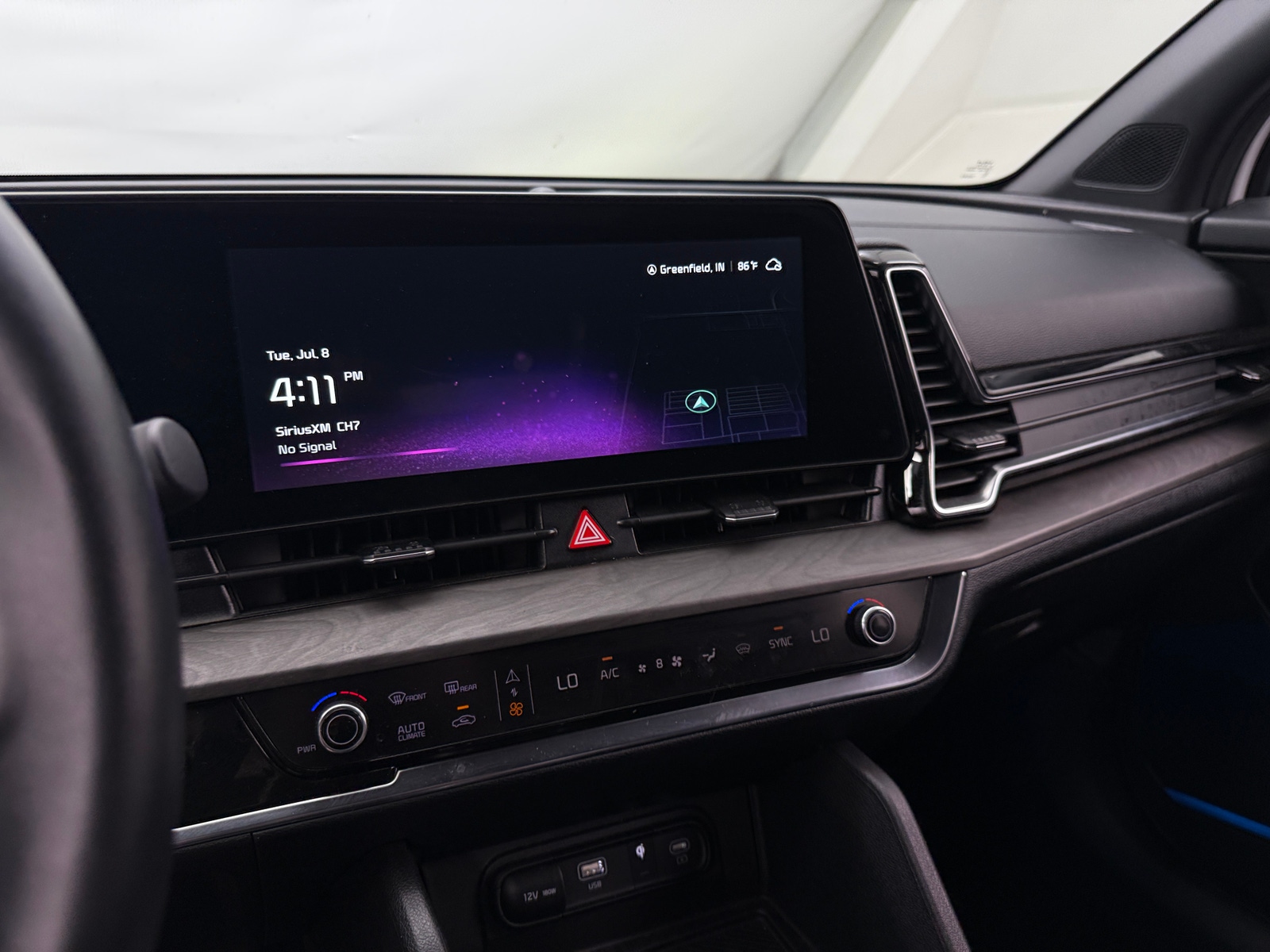 Thumbnail: 2023 Kia Sportage - 3