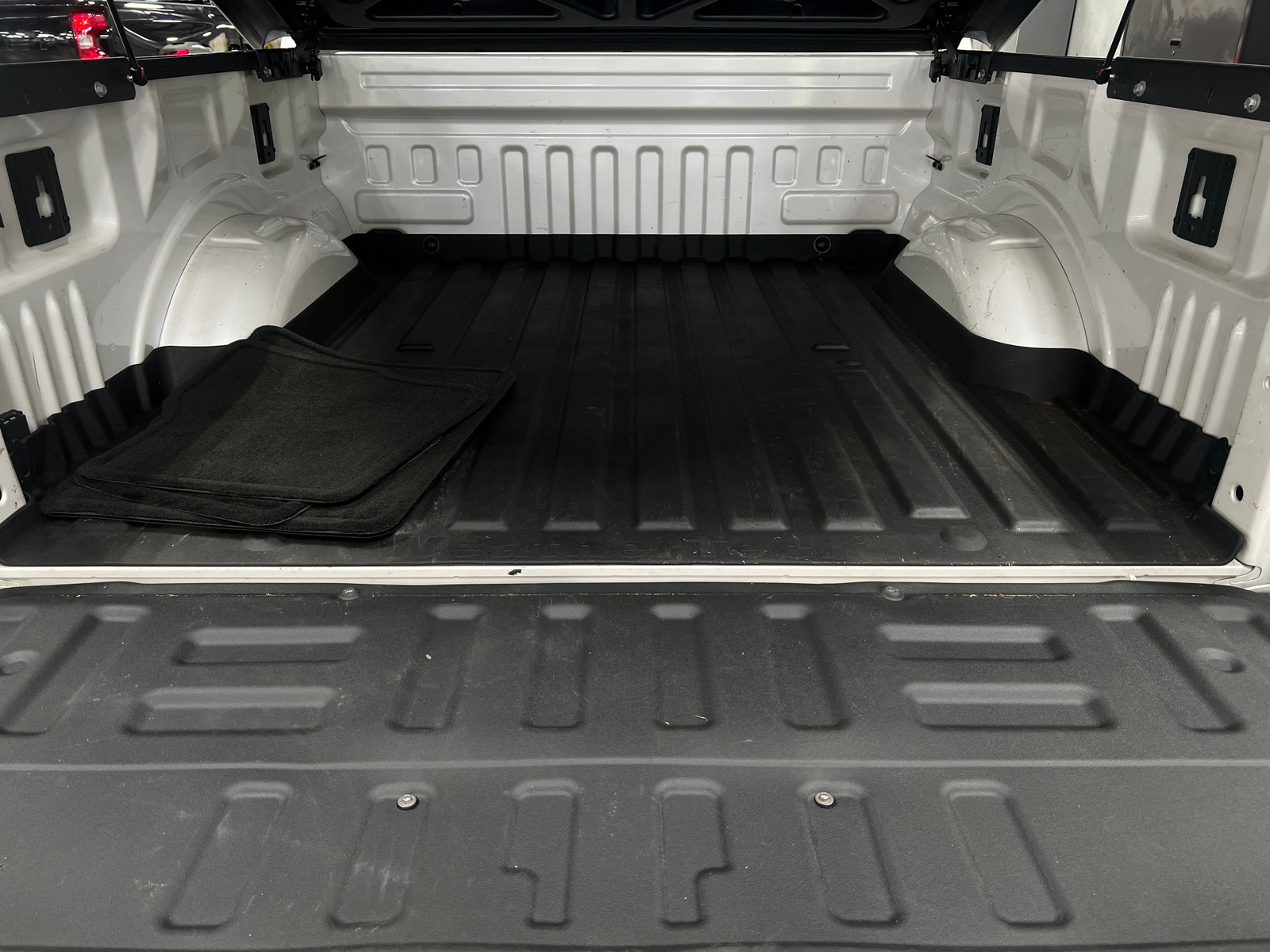 Thumbnail: 2015 Ford Econoline - 6