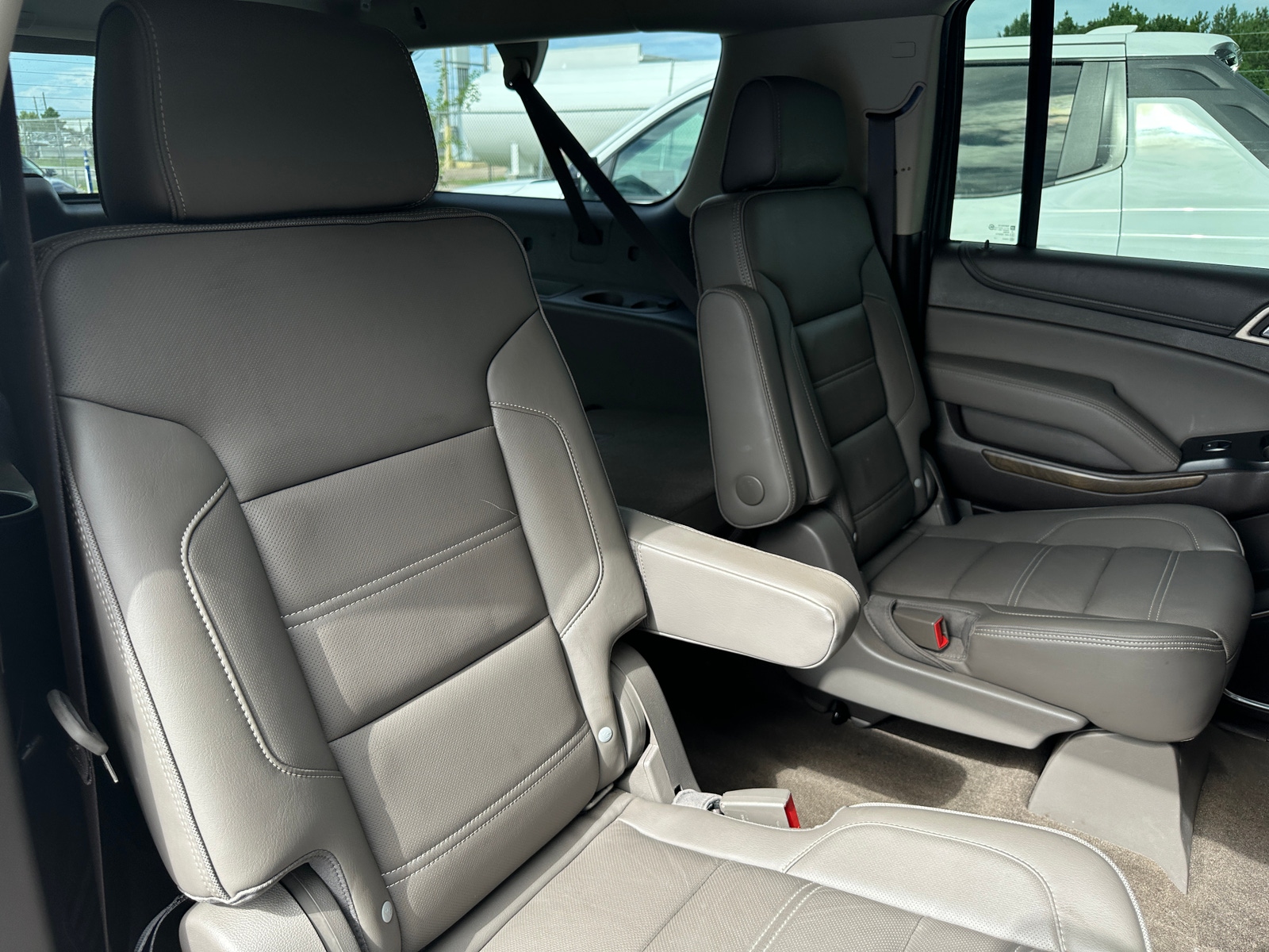 Thumbnail: 2018 GMC Yukon XL - 5