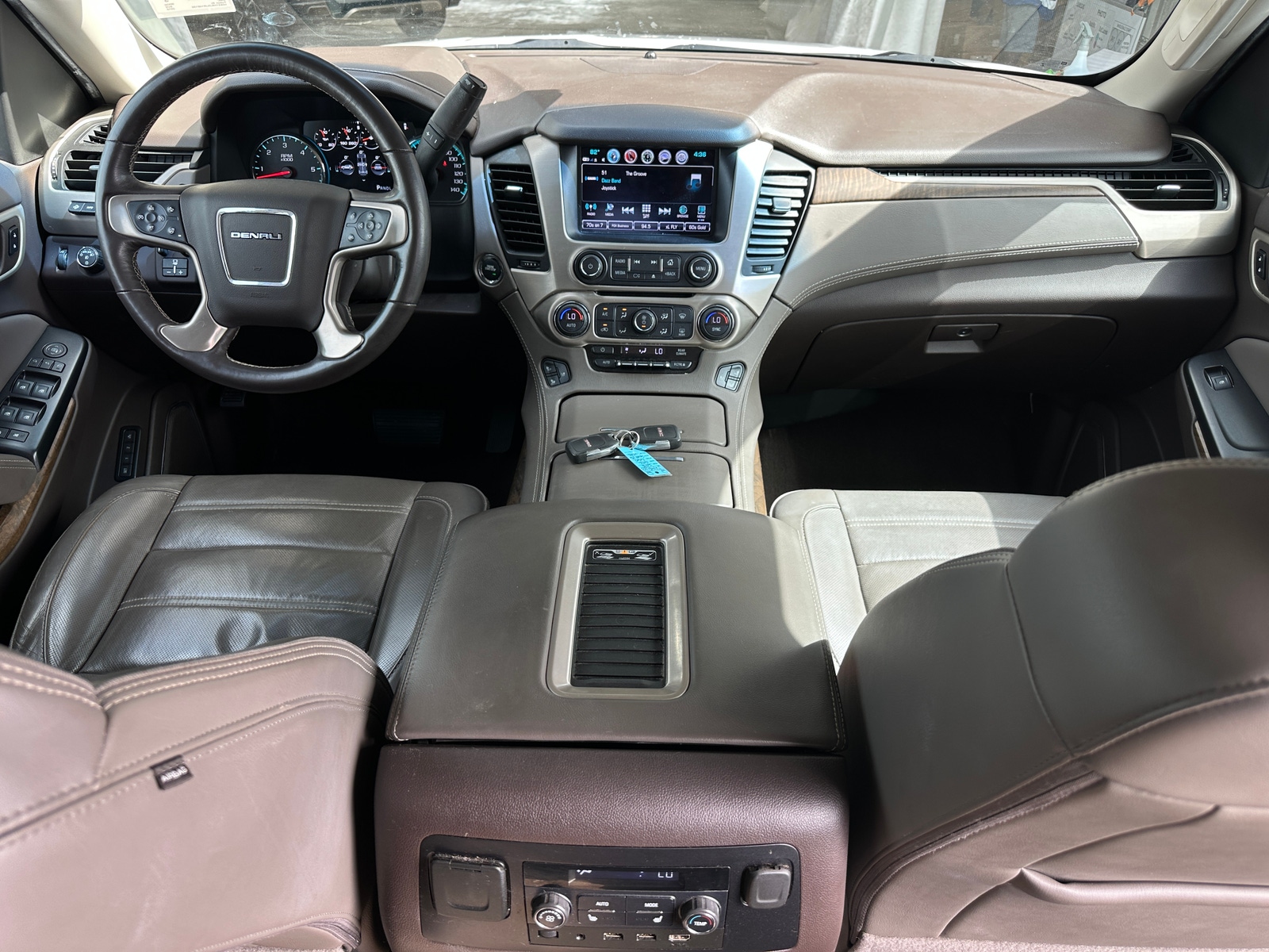 Thumbnail: 2018 GMC Yukon XL - 2