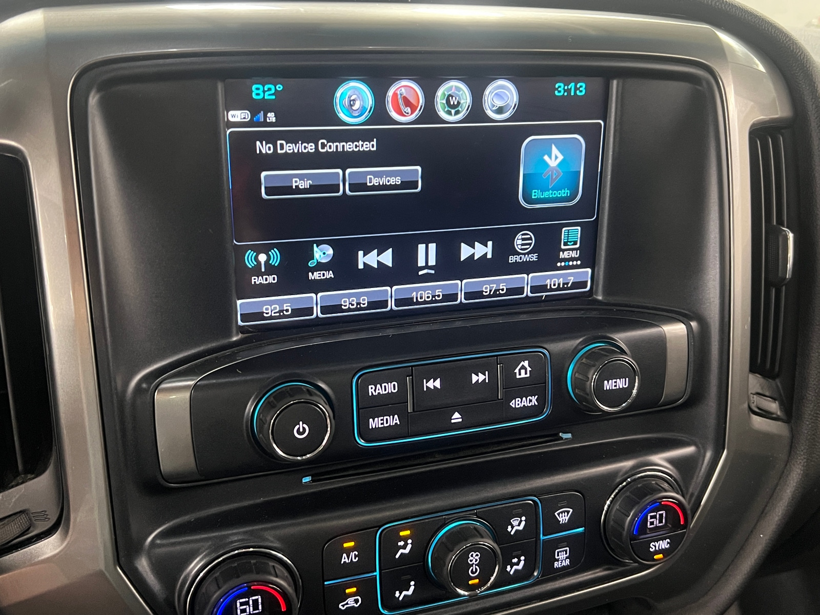 Thumbnail: 2019 Chevrolet Silverado 1500 - 4