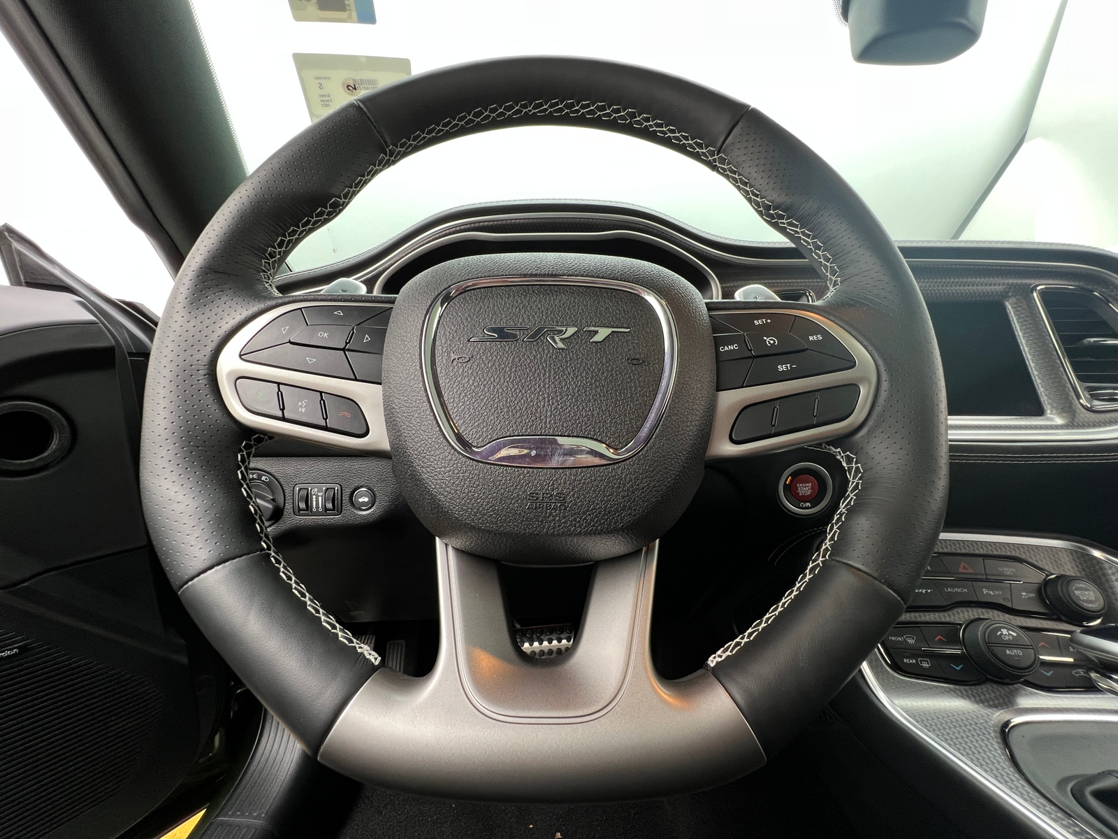 Thumbnail: 2022 Dodge Challenger - 4