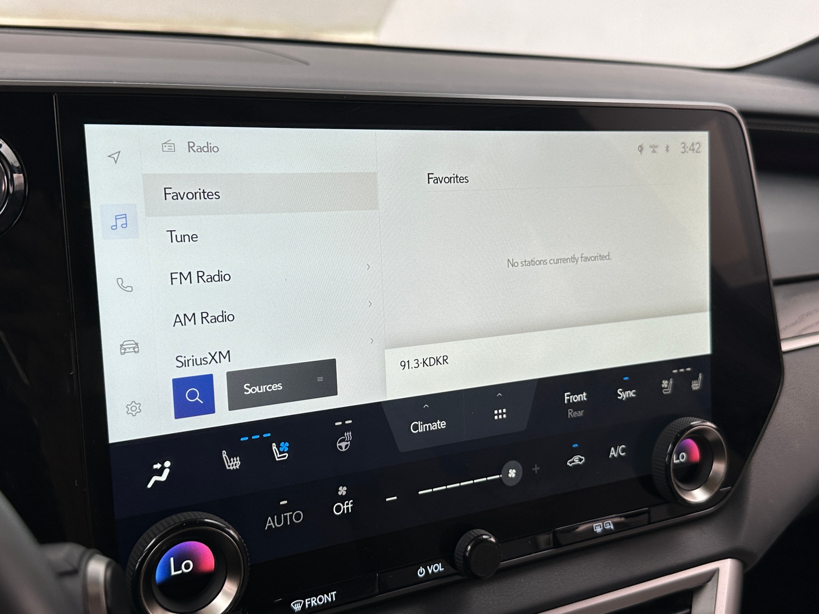 Thumbnail: 2023 Lexus RX - 4