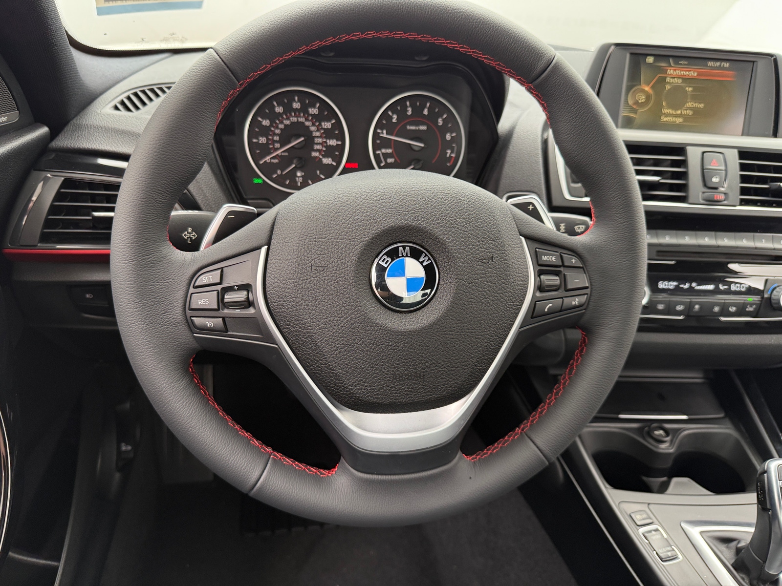 Thumbnail: 2016 BMW 2 Series - 3