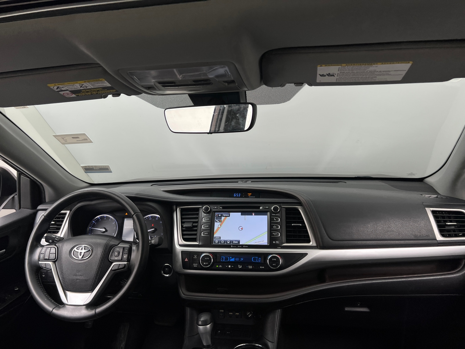 Thumbnail: 2019 Toyota Highlander - 2