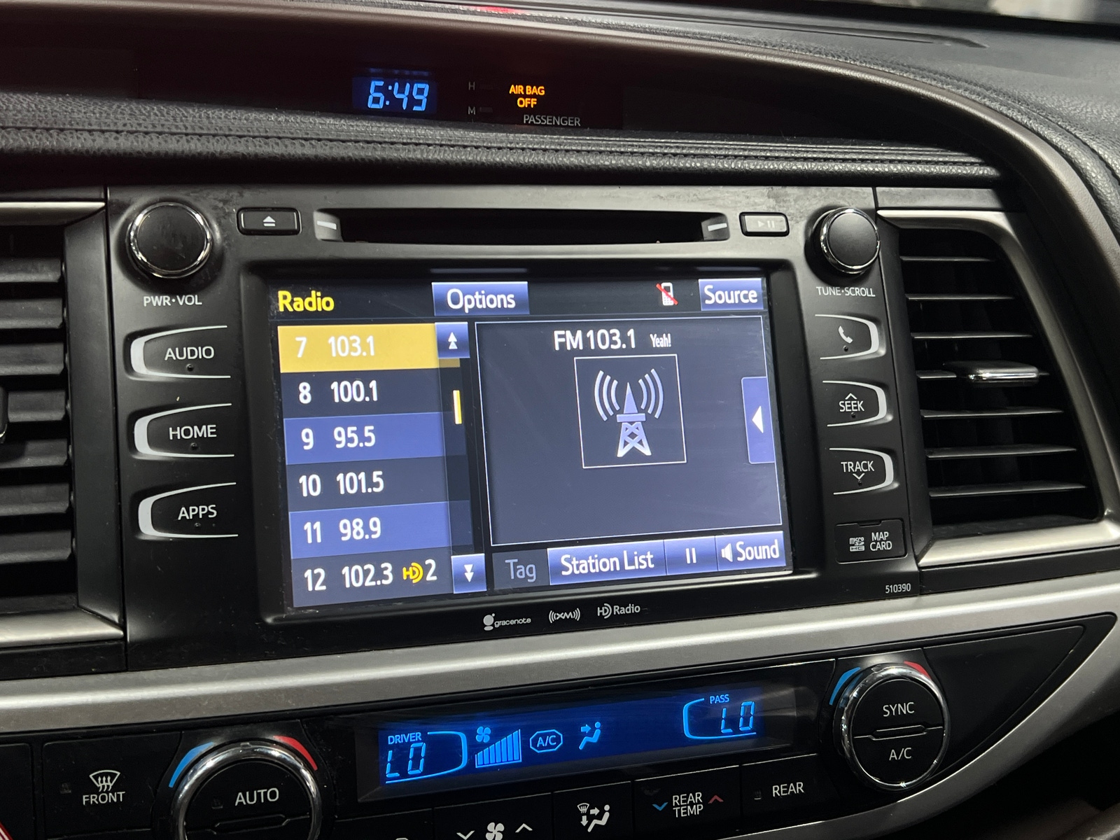 Thumbnail: 2019 Toyota Highlander - 3