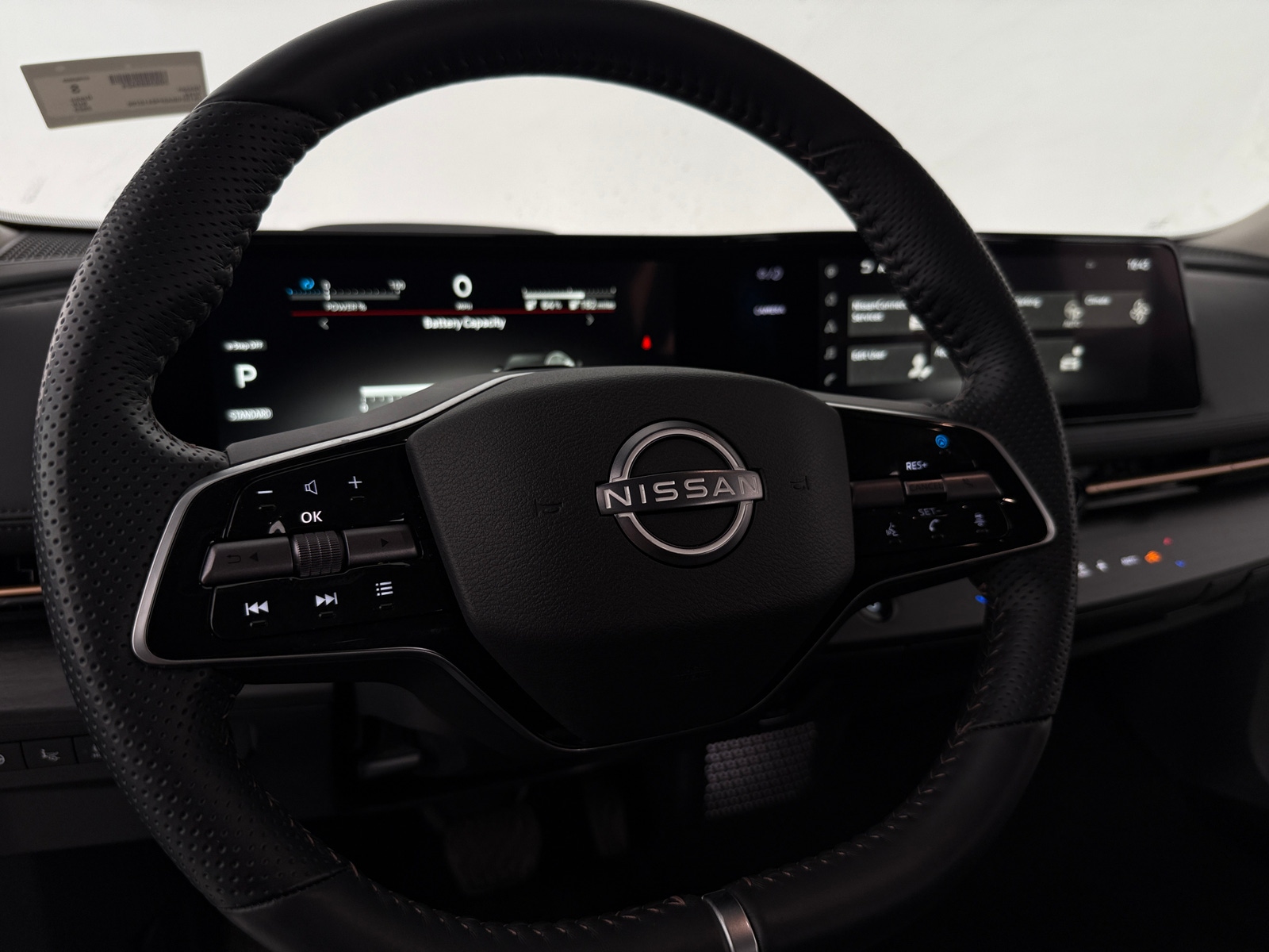 Thumbnail: 2023 Nissan Ariya - 4
