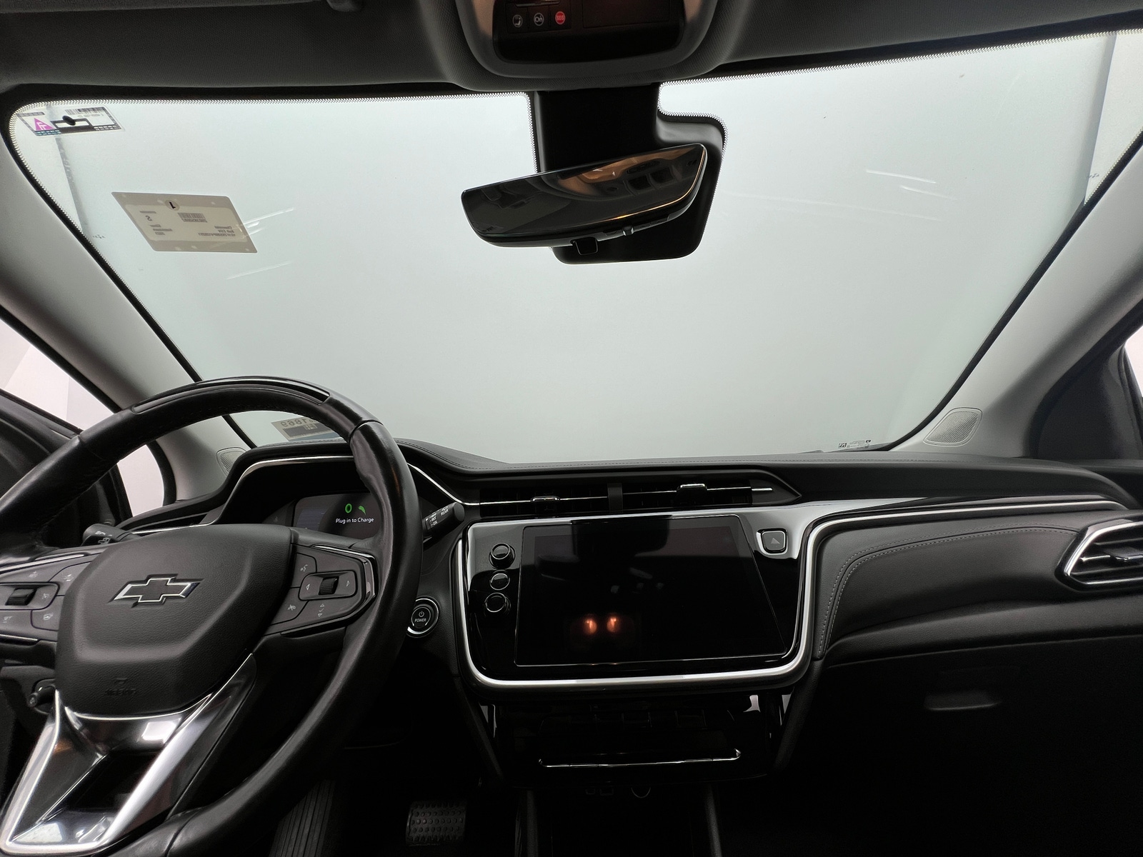 Thumbnail: 2023 Chevrolet Bolt EUV - 3