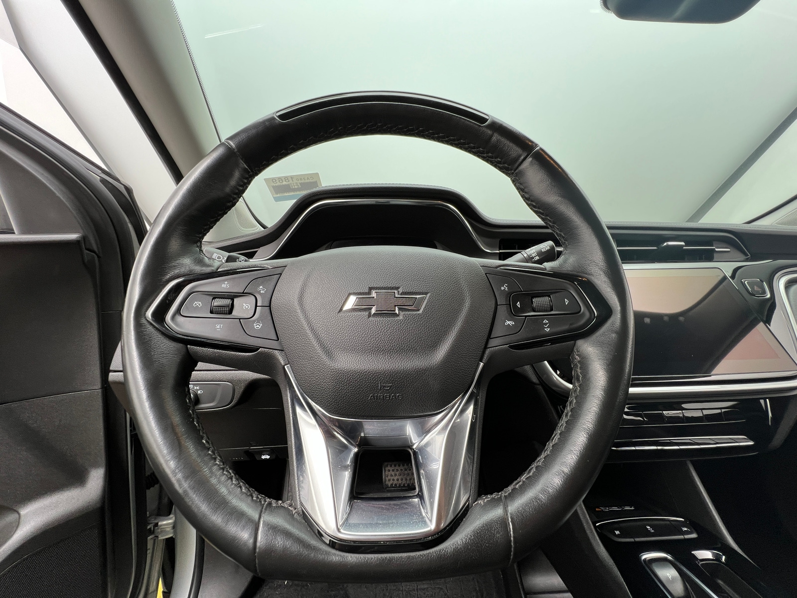 Thumbnail: 2023 Chevrolet Bolt EUV - 5