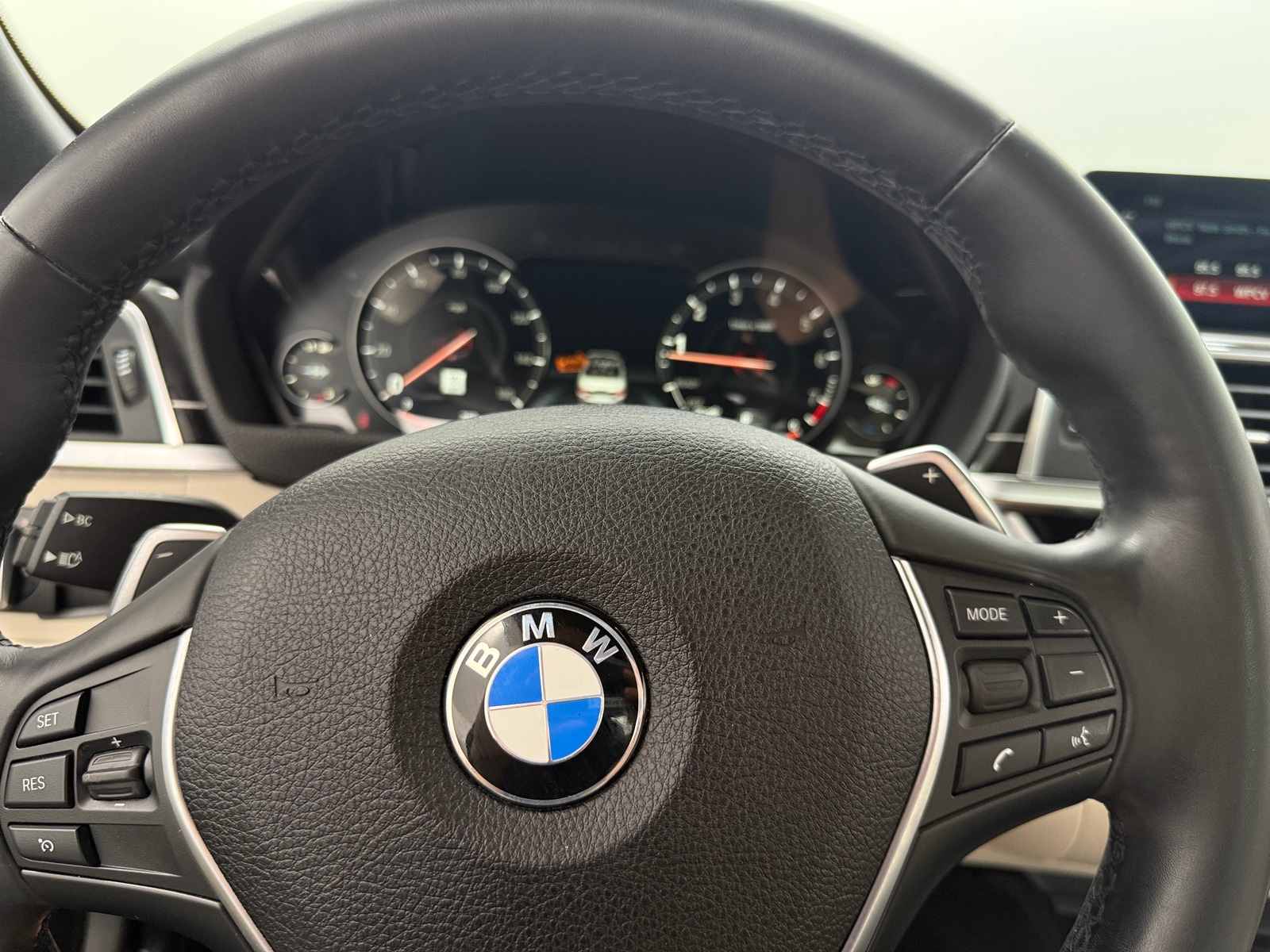 Thumbnail: 2018 BMW 4 Series - 4