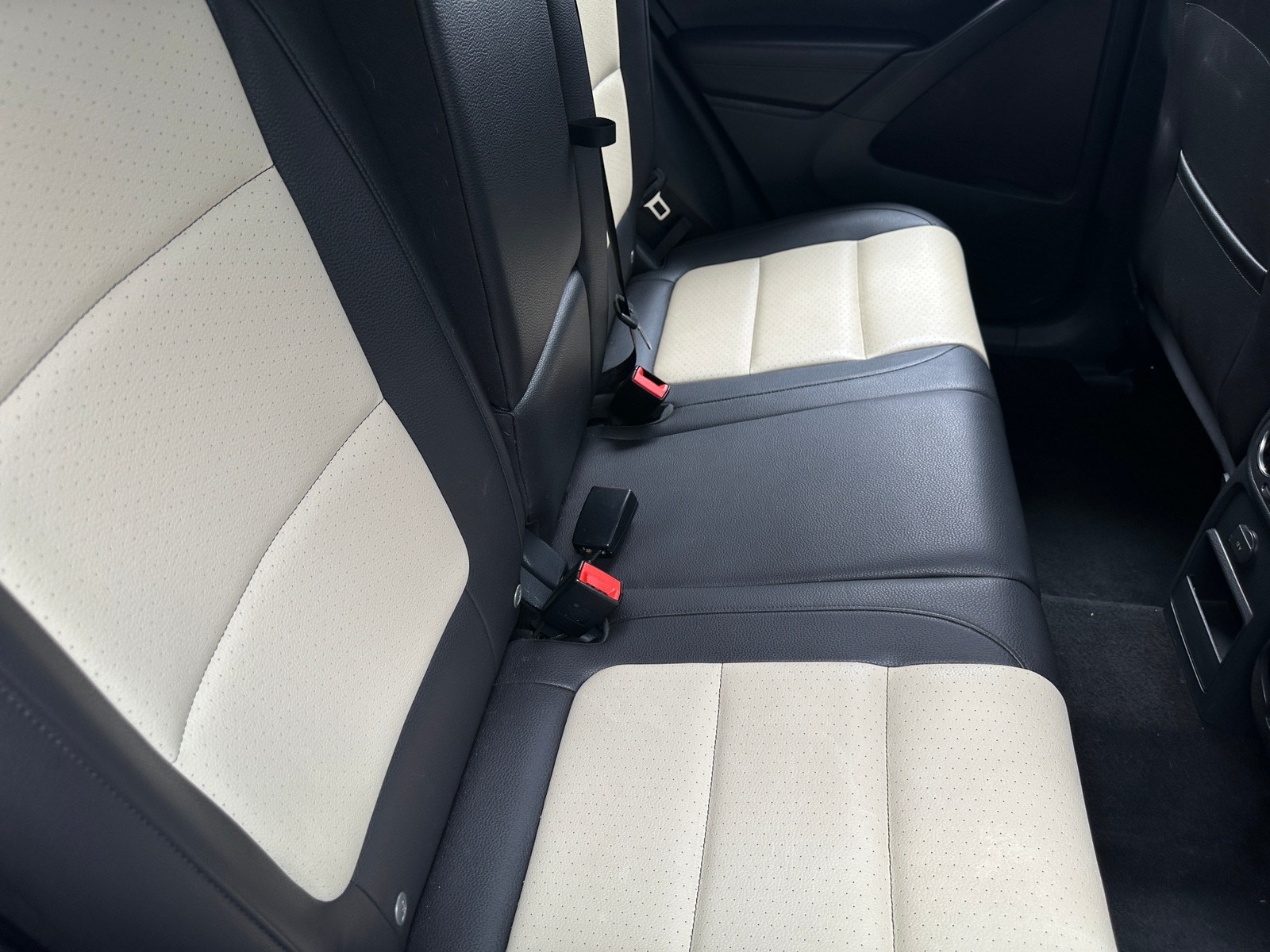 Thumbnail: 2017 Volkswagen Tiguan - 5
