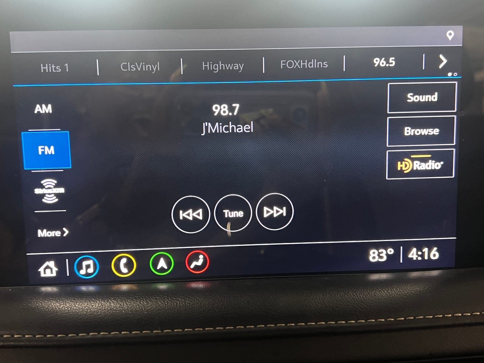 Thumbnail: 2021 GMC Yukon - 3
