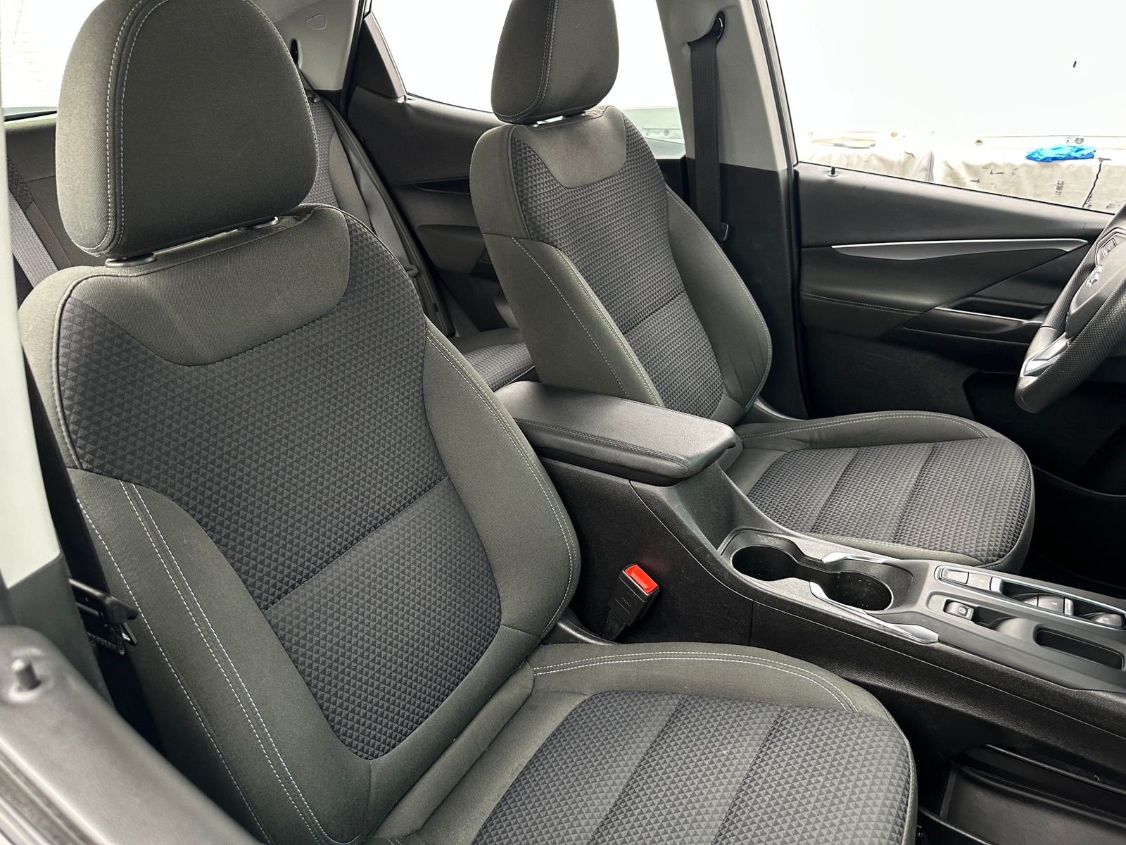 Thumbnail: 2023 Chevrolet Bolt EV - 2